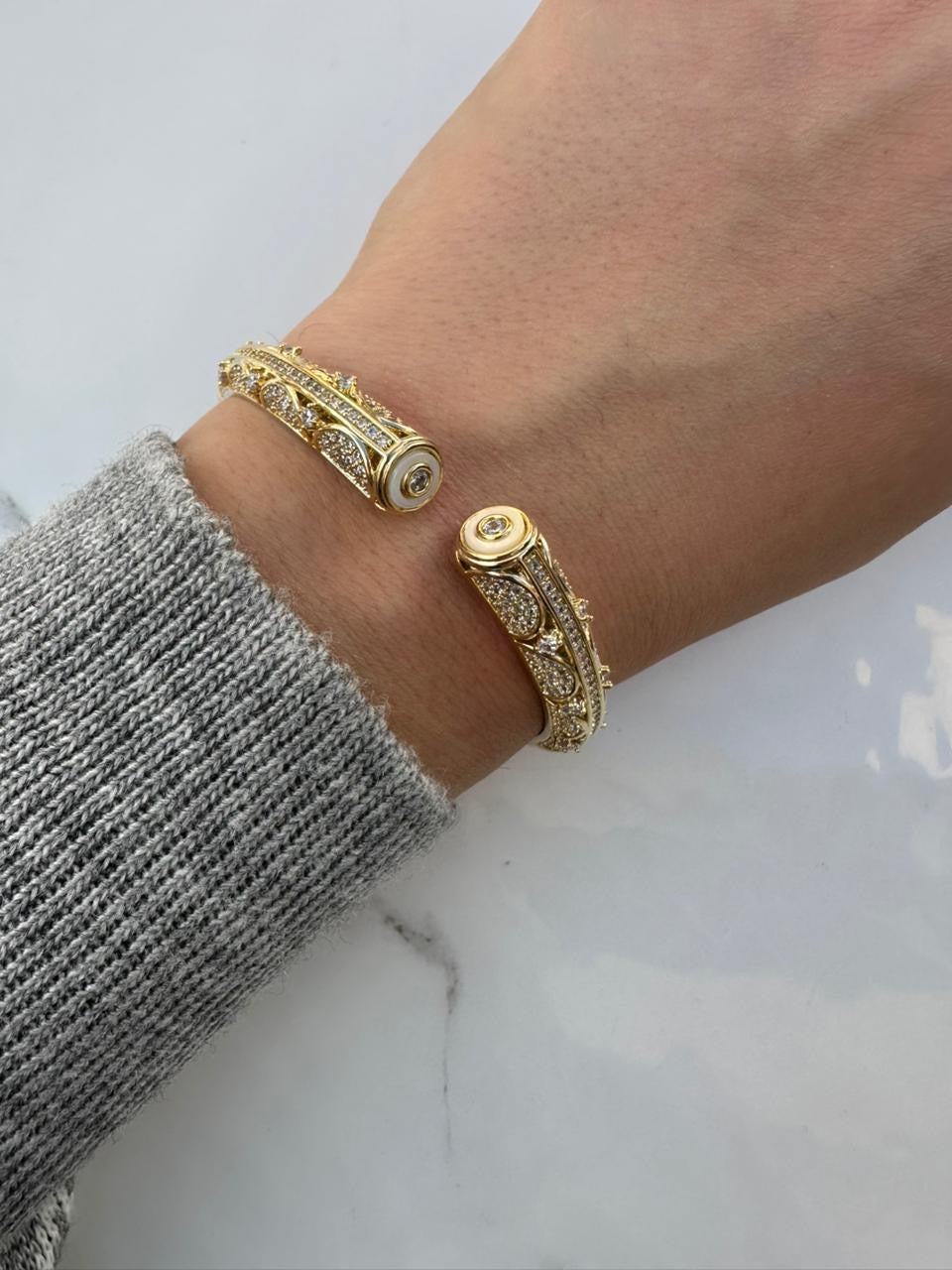 Unique zircon bangle