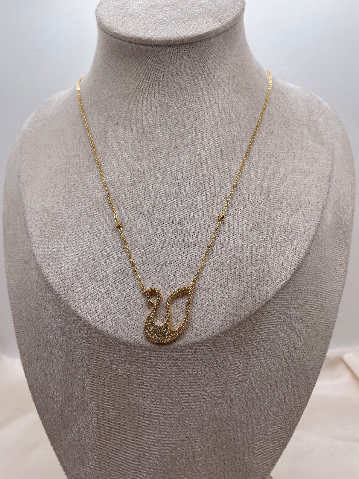 Swan Necklace