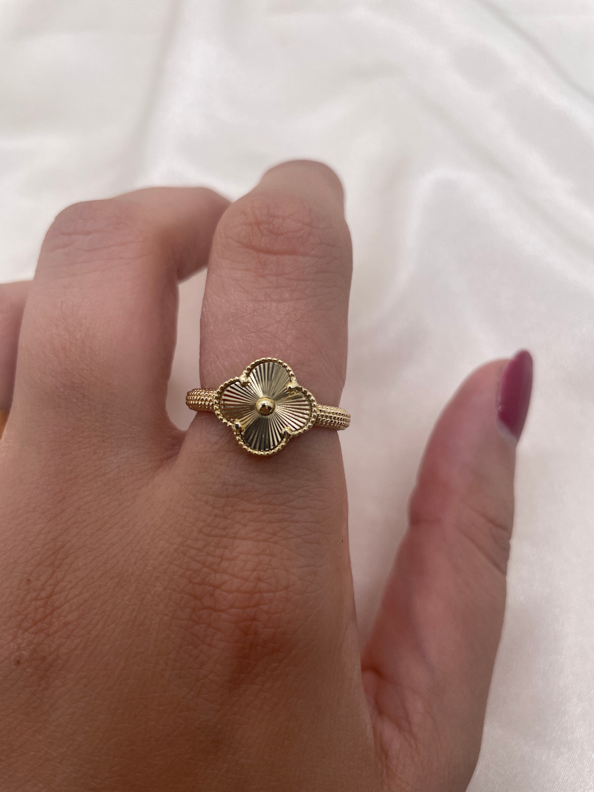 Vancleef Gold Ring 2