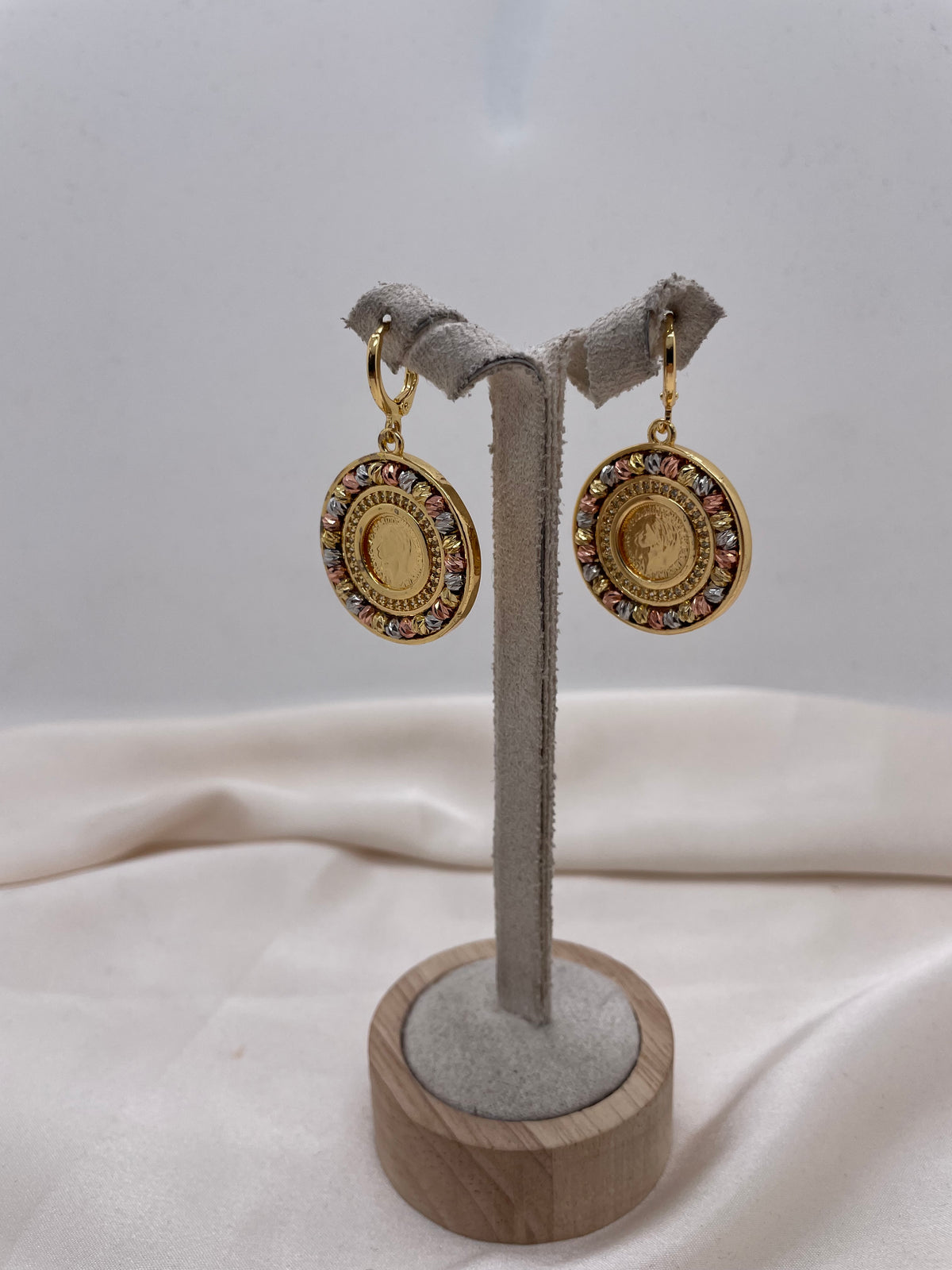 Lira Earrings
