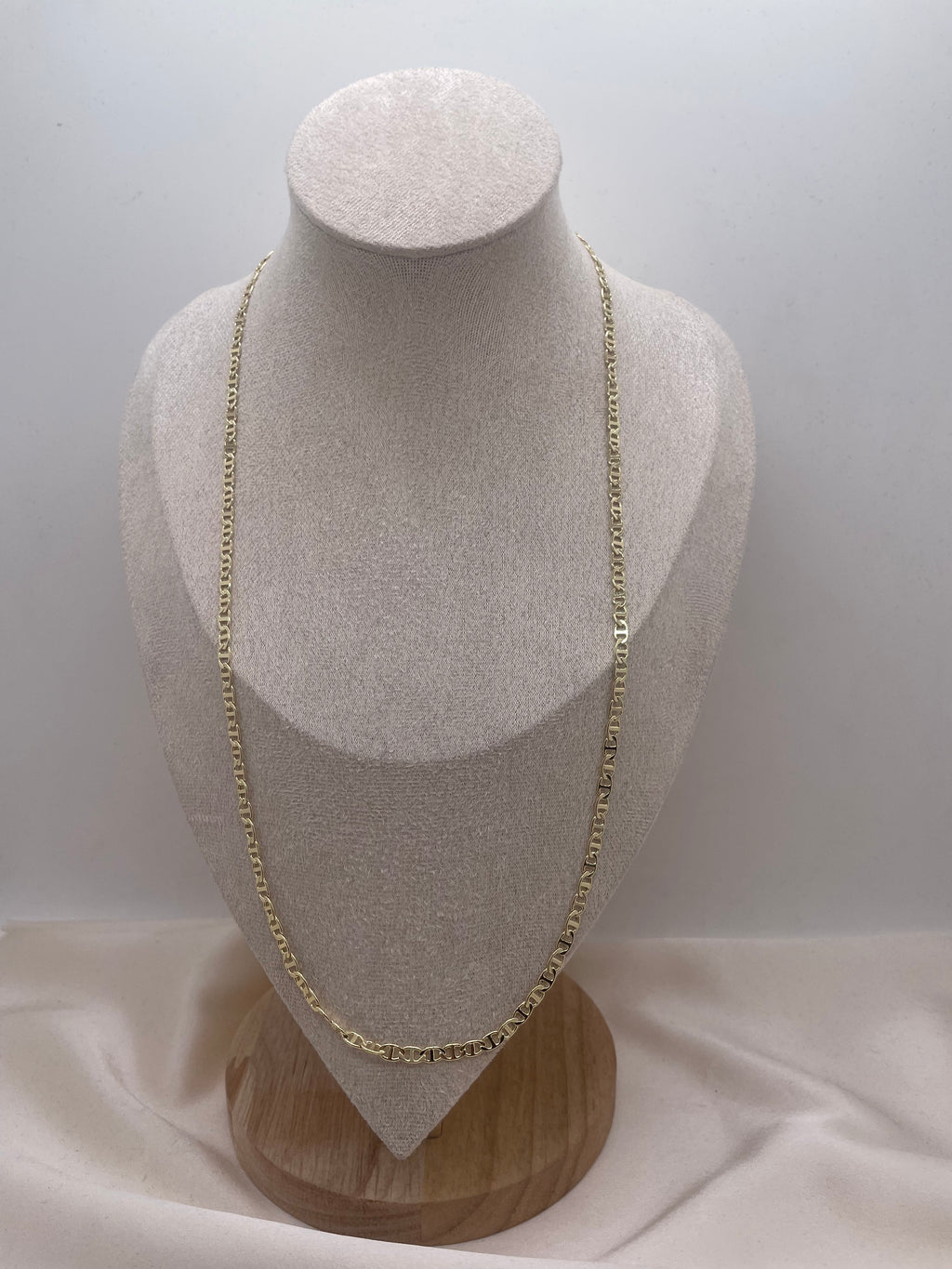 Loui Necklace
