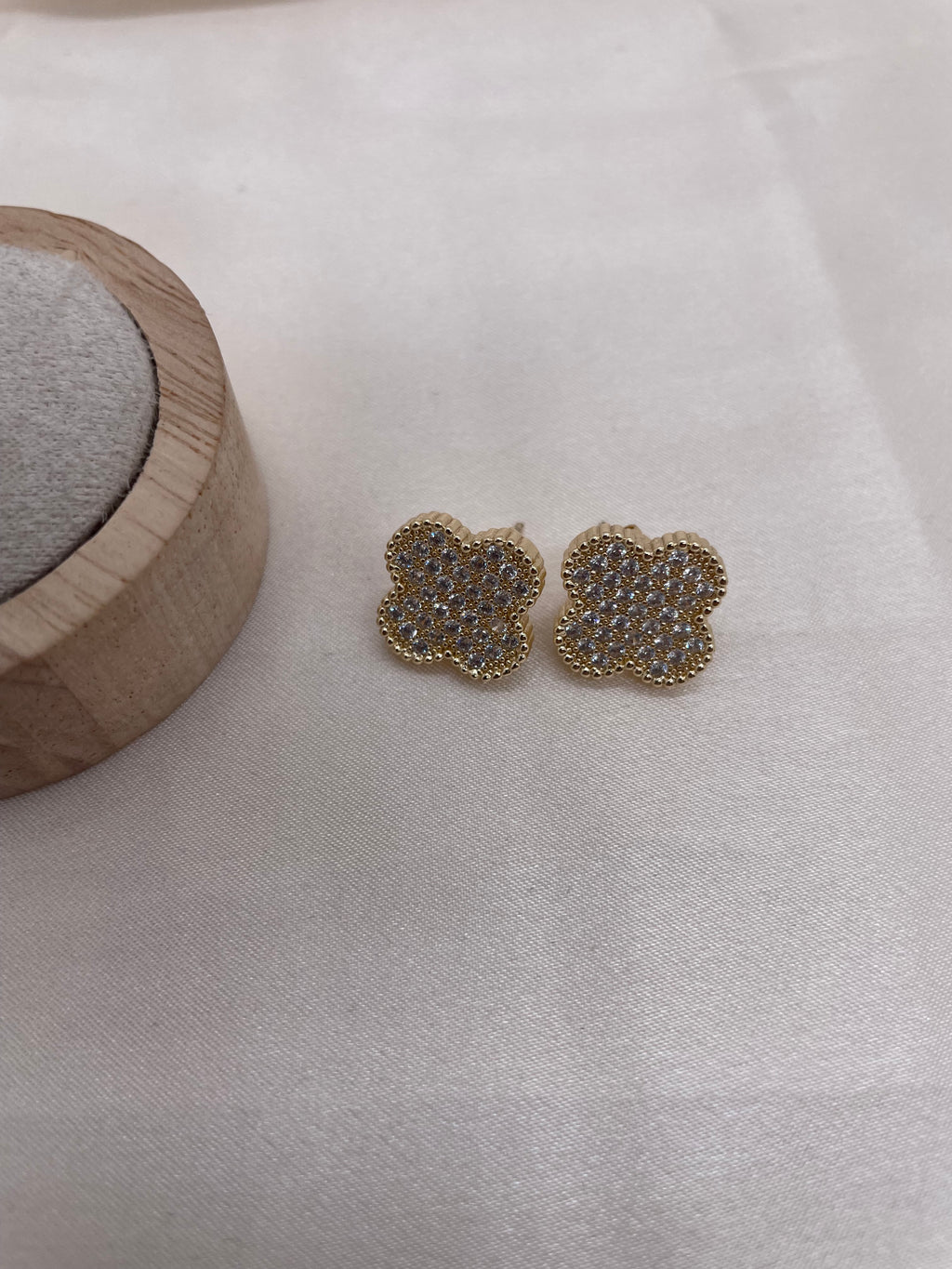 Vancleef  Earrings 2