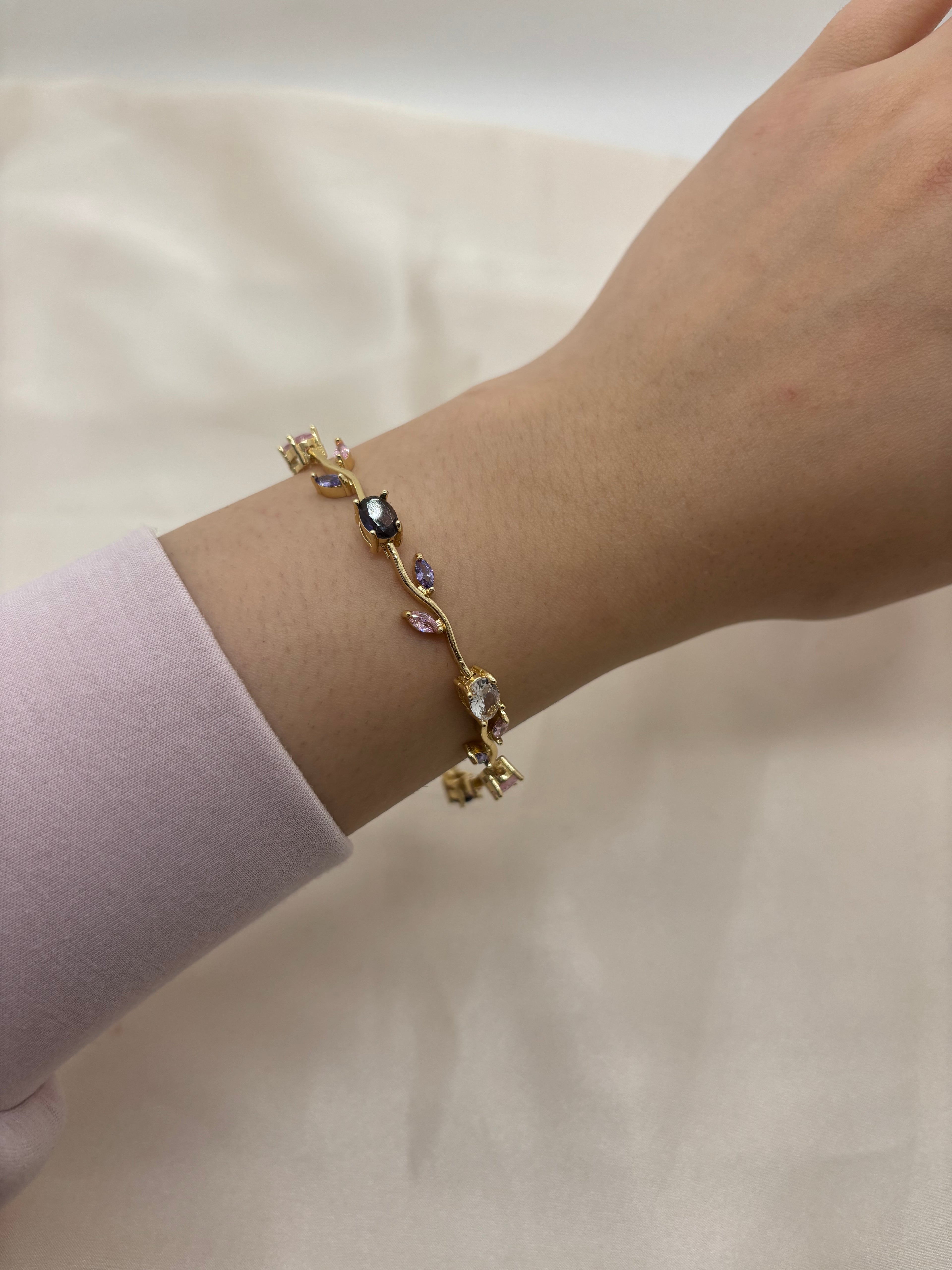Tulip bracelet