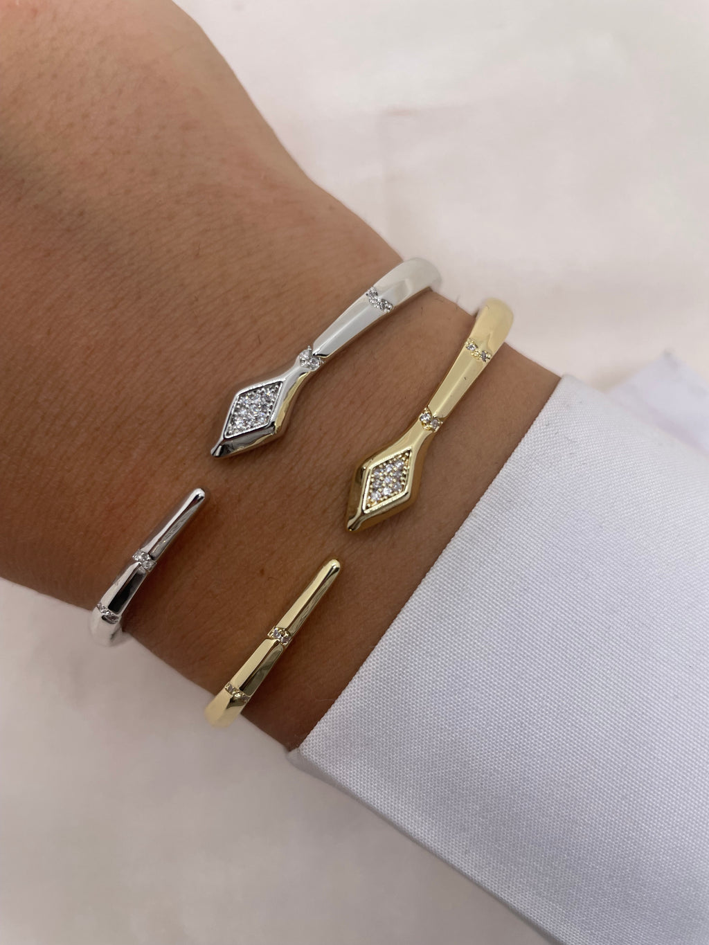 Snake Bangle 1