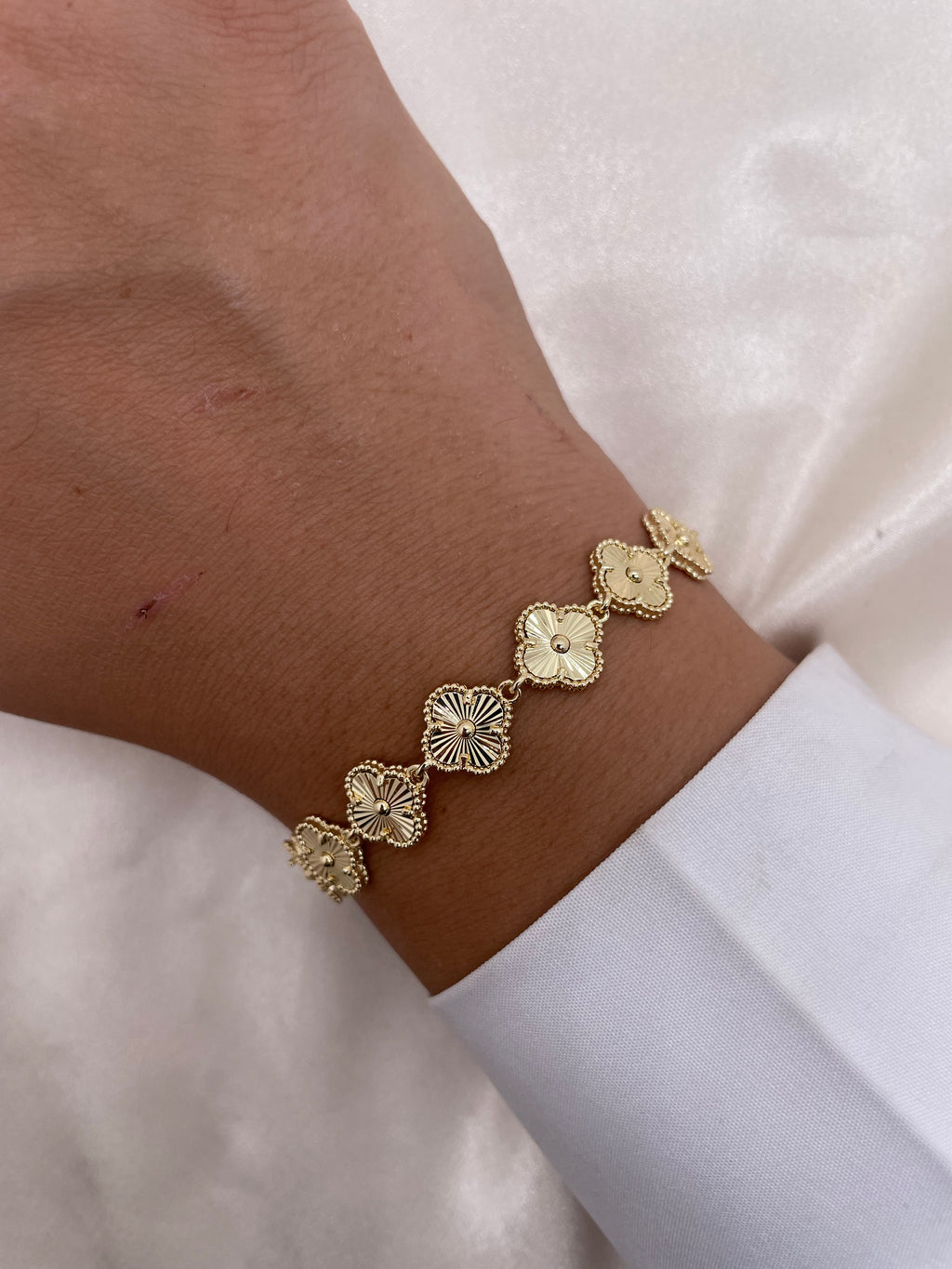Full Vancleef Bracelet