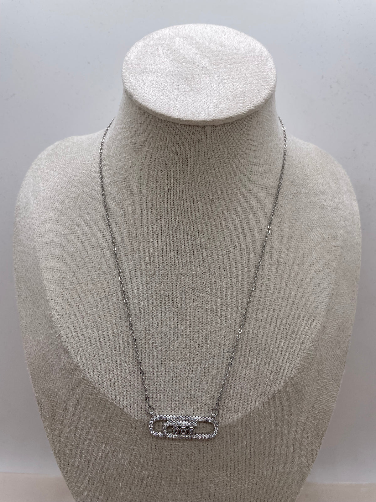 Simple Messika Necklace