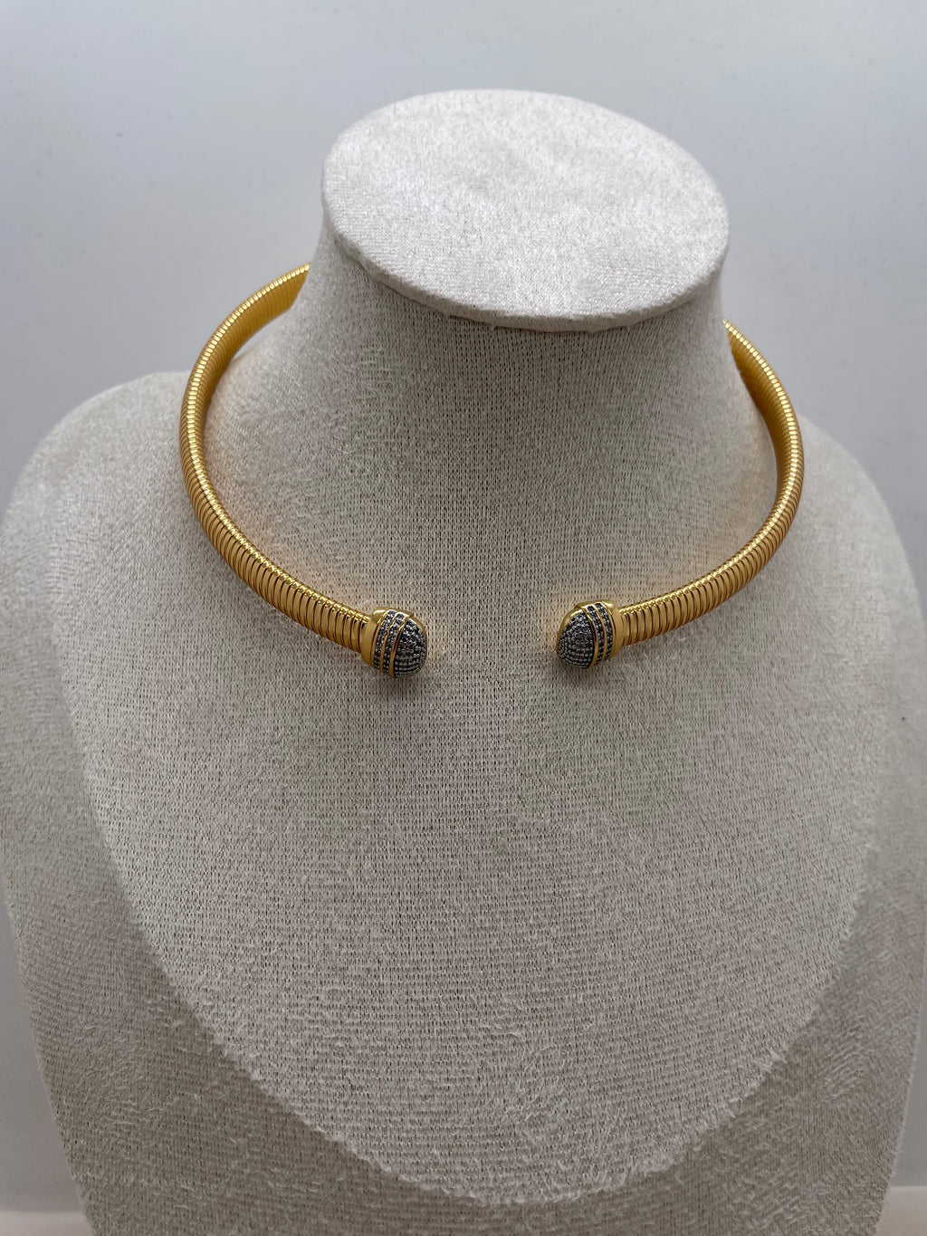 Vela Necklace