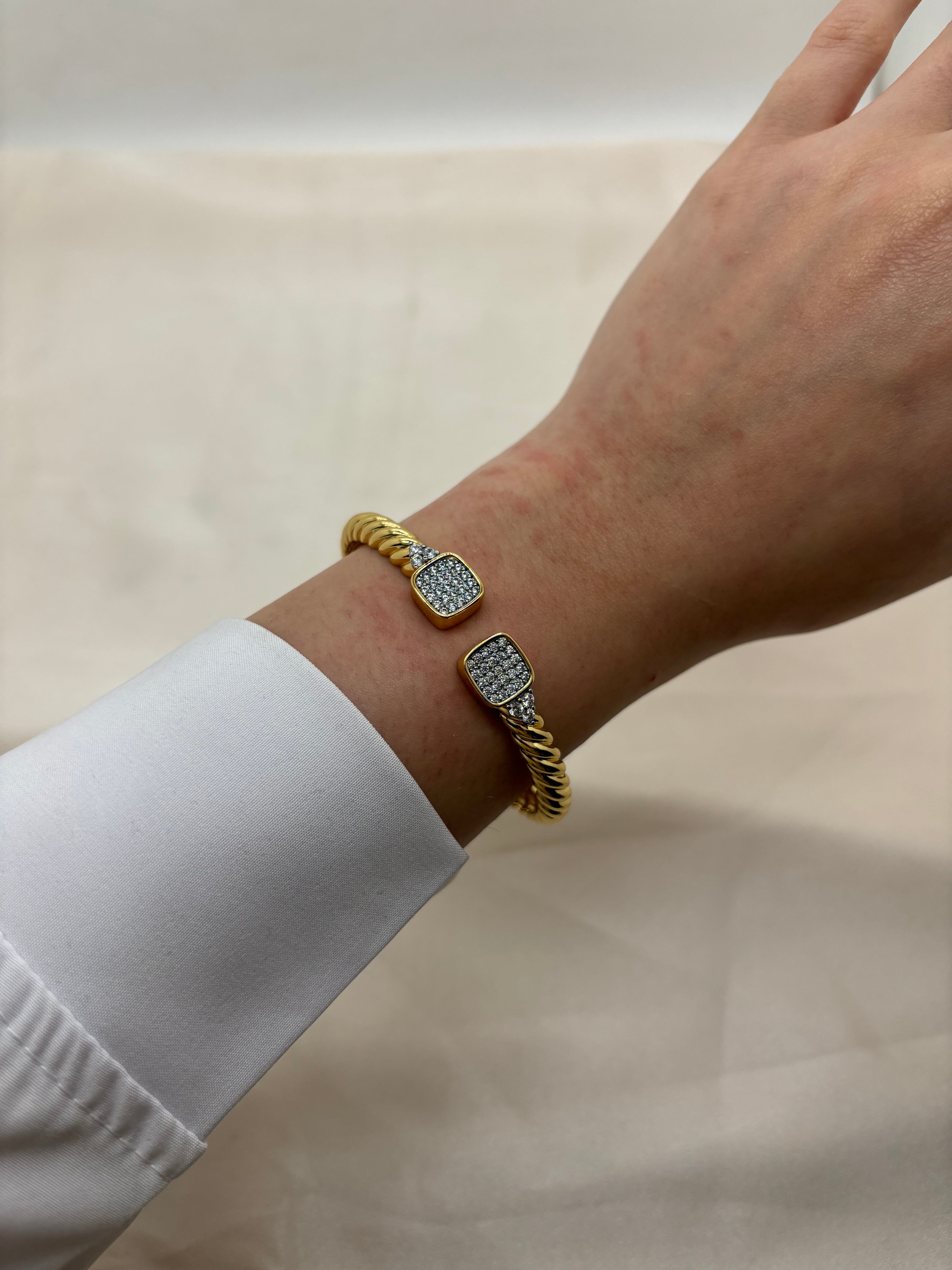 Spiral cube zircon bangle
