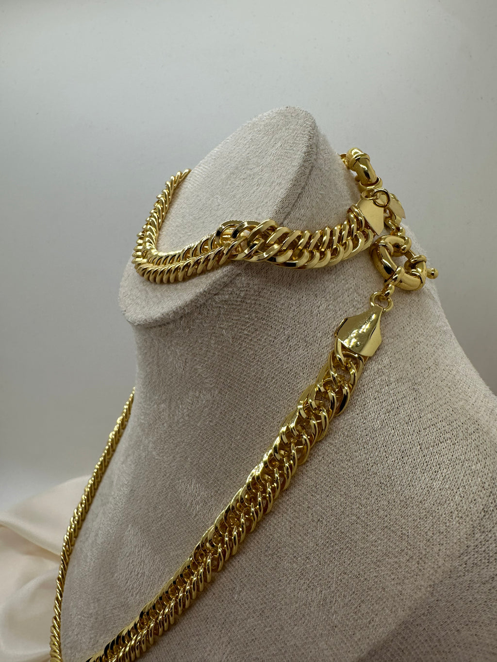 Classic Gold Chain Set