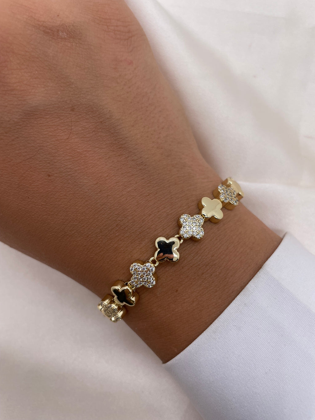 Petite Vancleef Bracelet