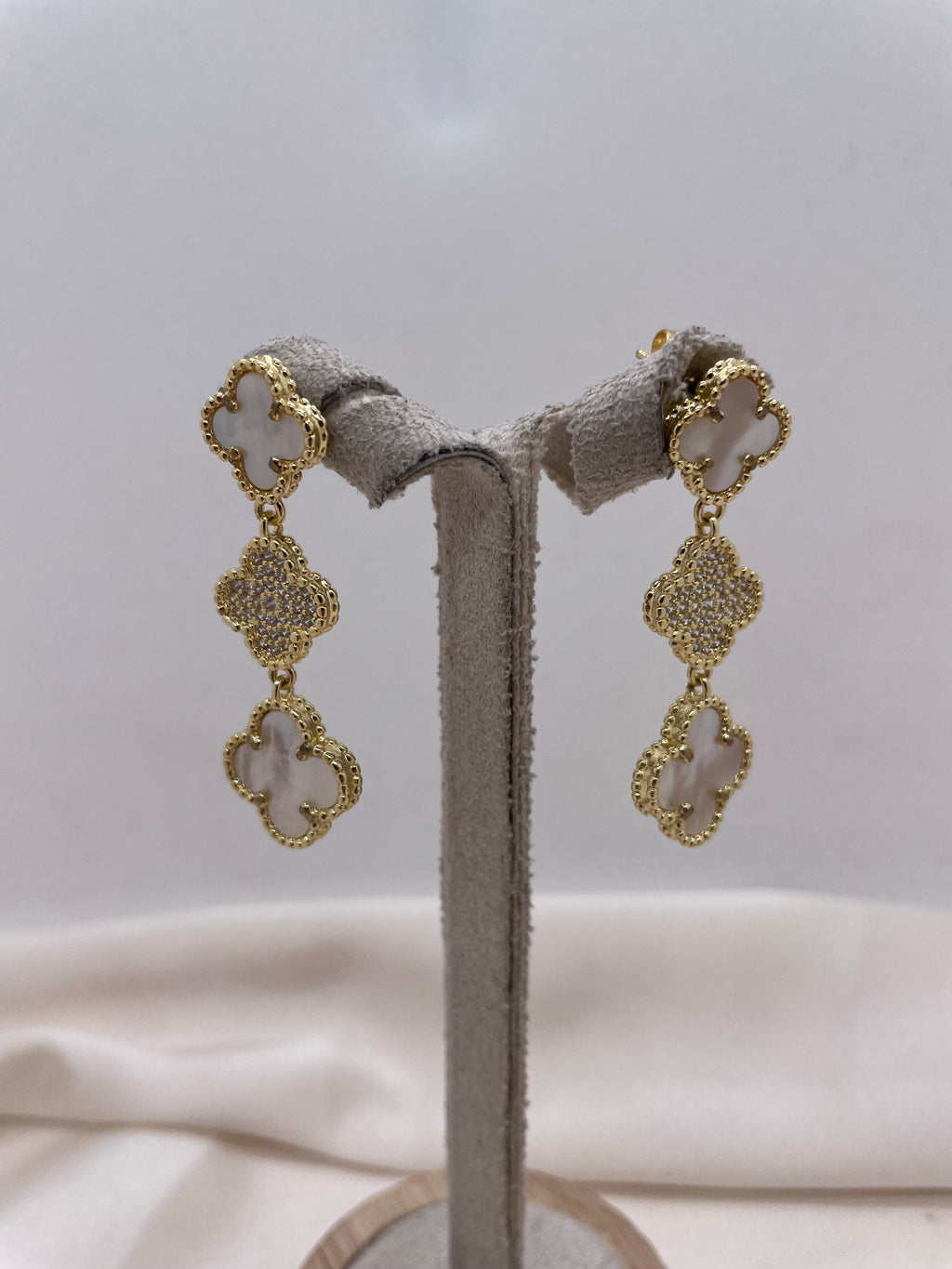 Vancleef Earrings With zircon