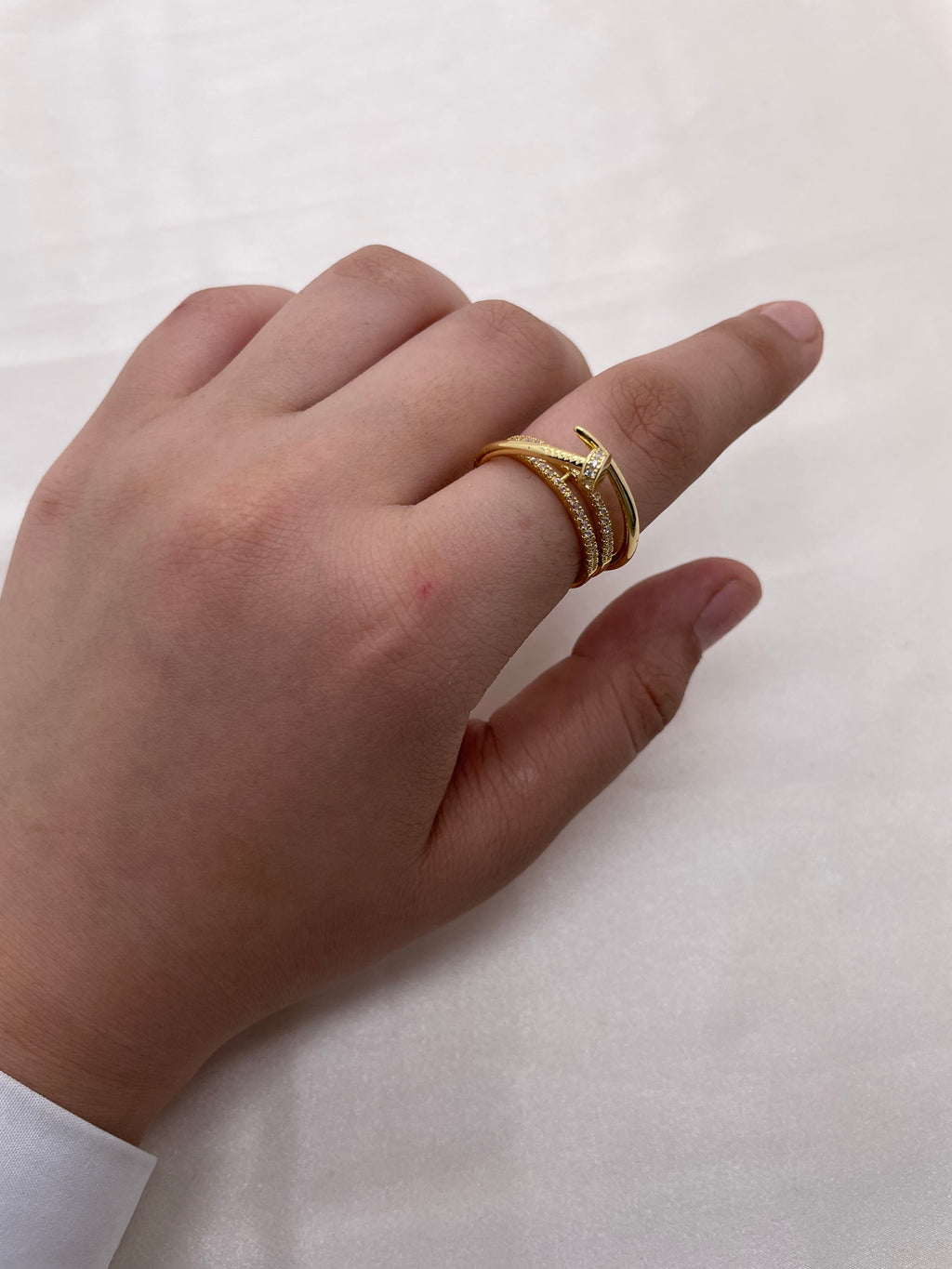 Nail Ring