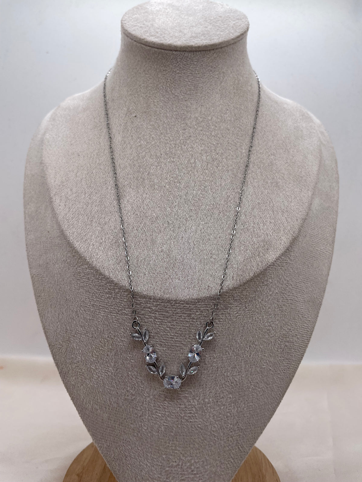 V Necklace
