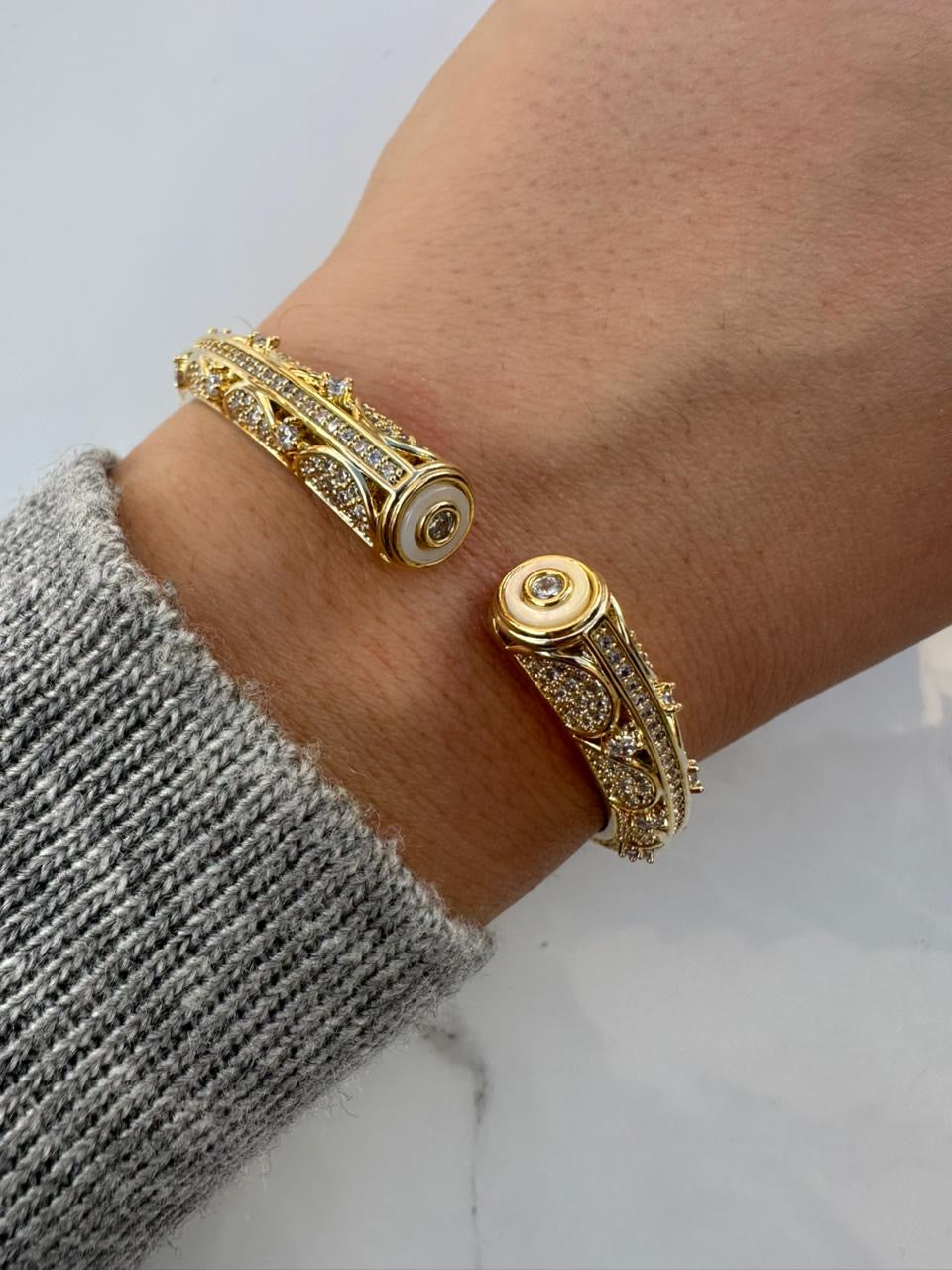 Unique zircon bangle