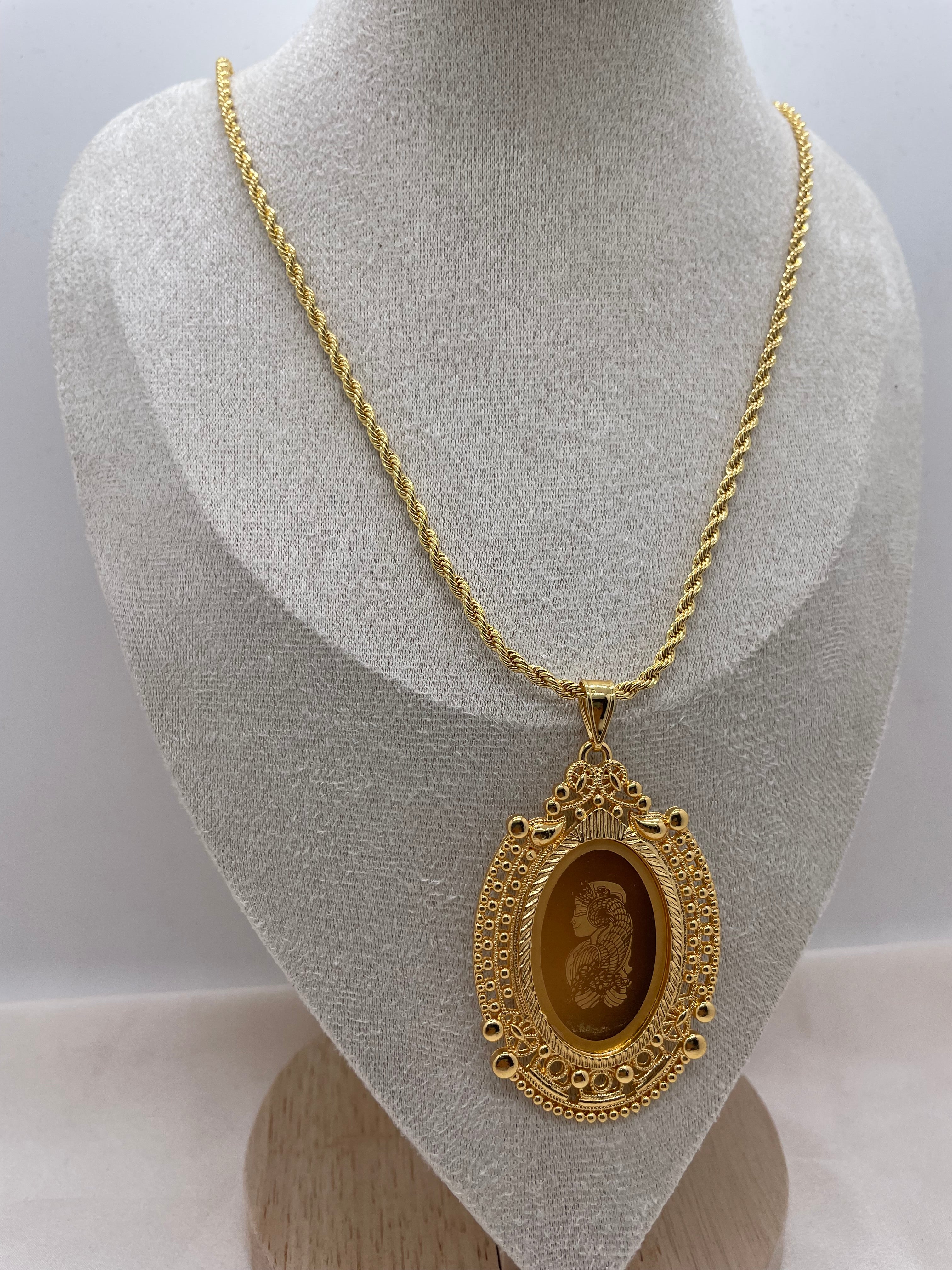 Royal Ounce Necklace