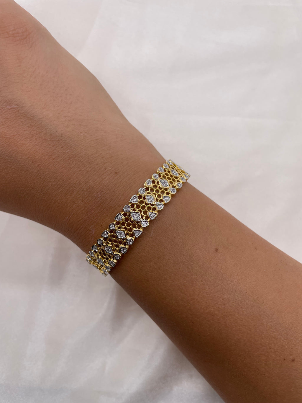 Elegant Bangle