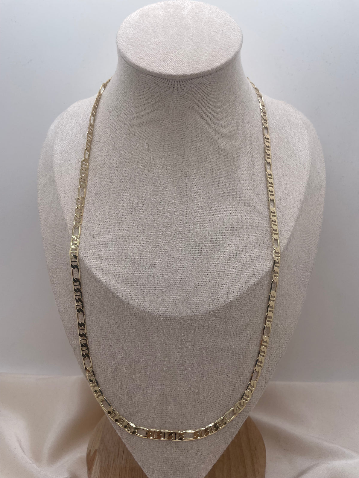 Mia Necklace