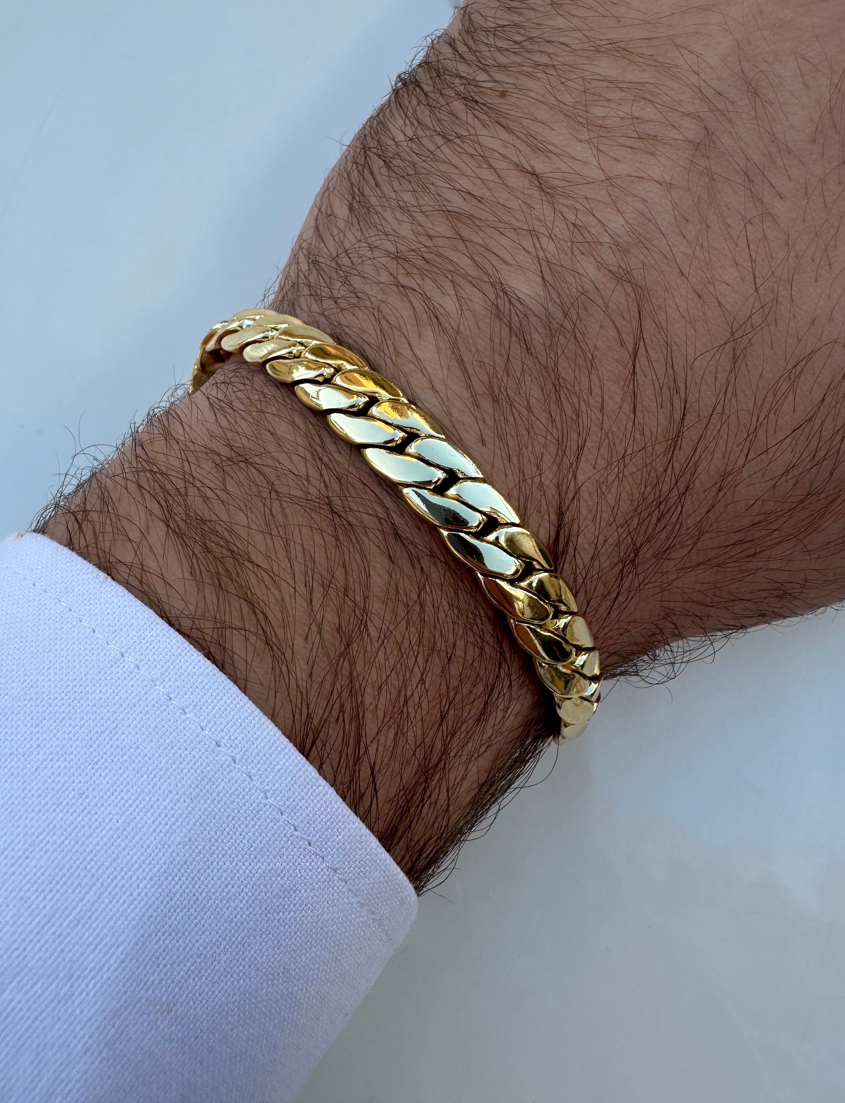 Thick classic chain bracelet