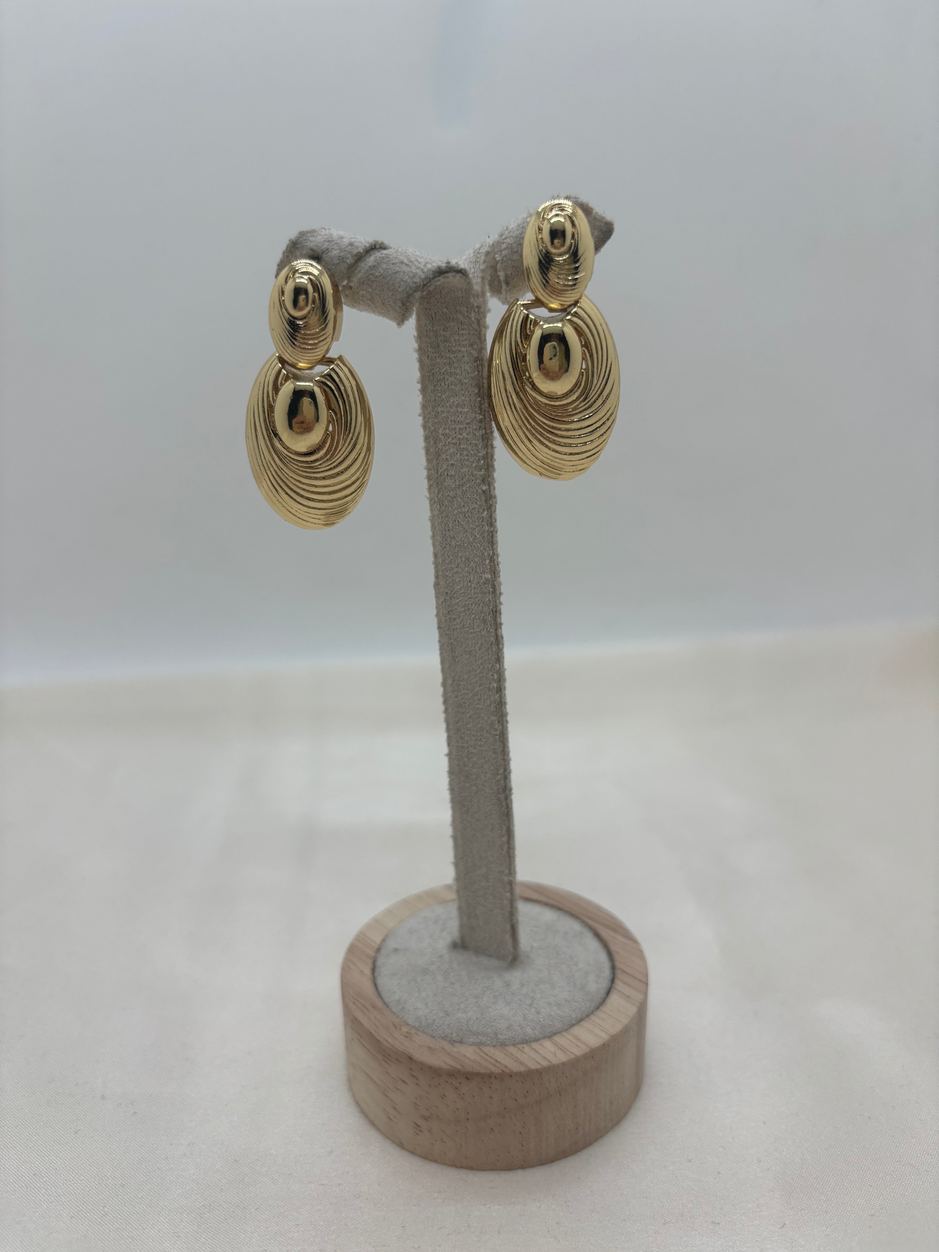 Earrings 16