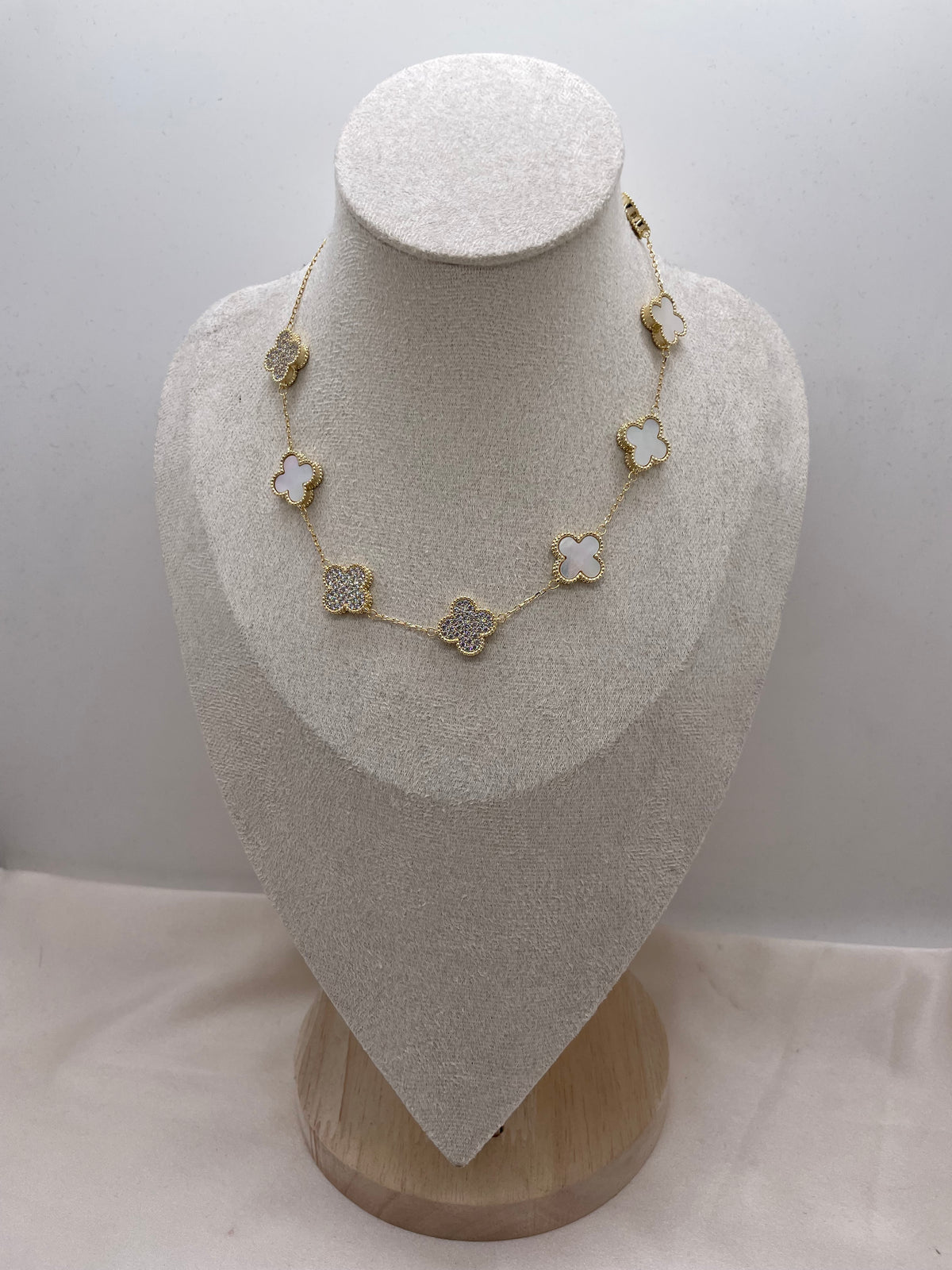 Full Vancleef Necklace