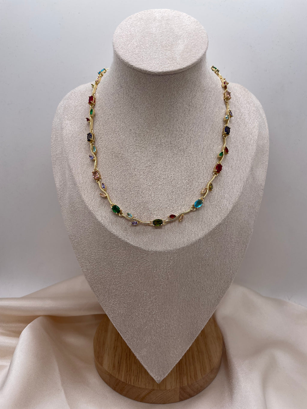 Tulip Necklace