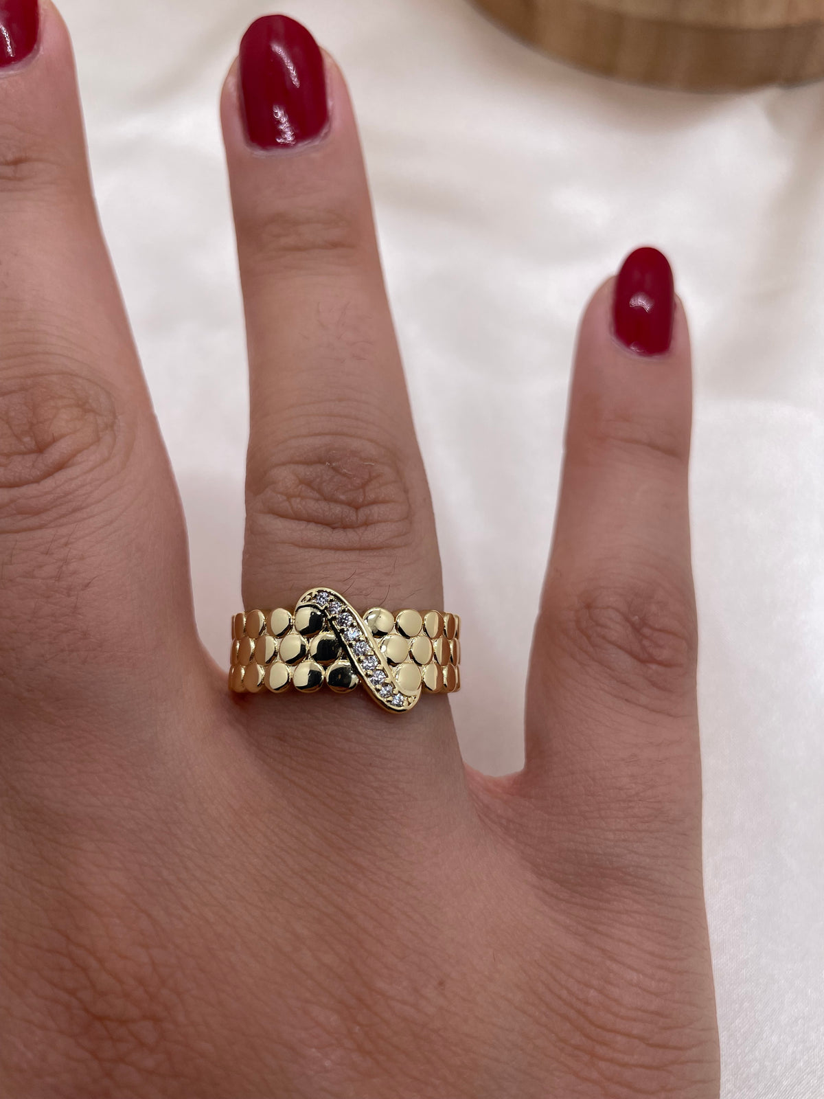 Bee Ring