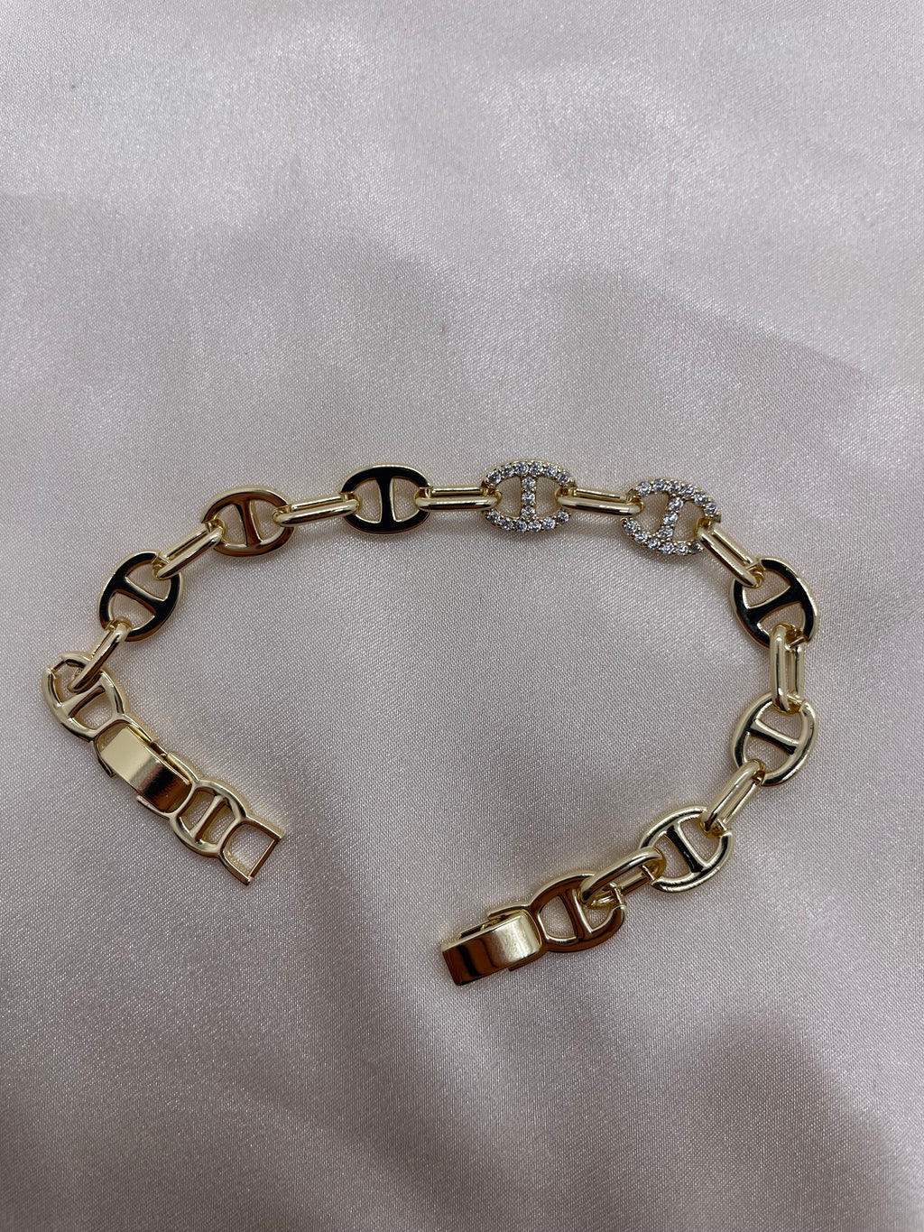 D Bracelet