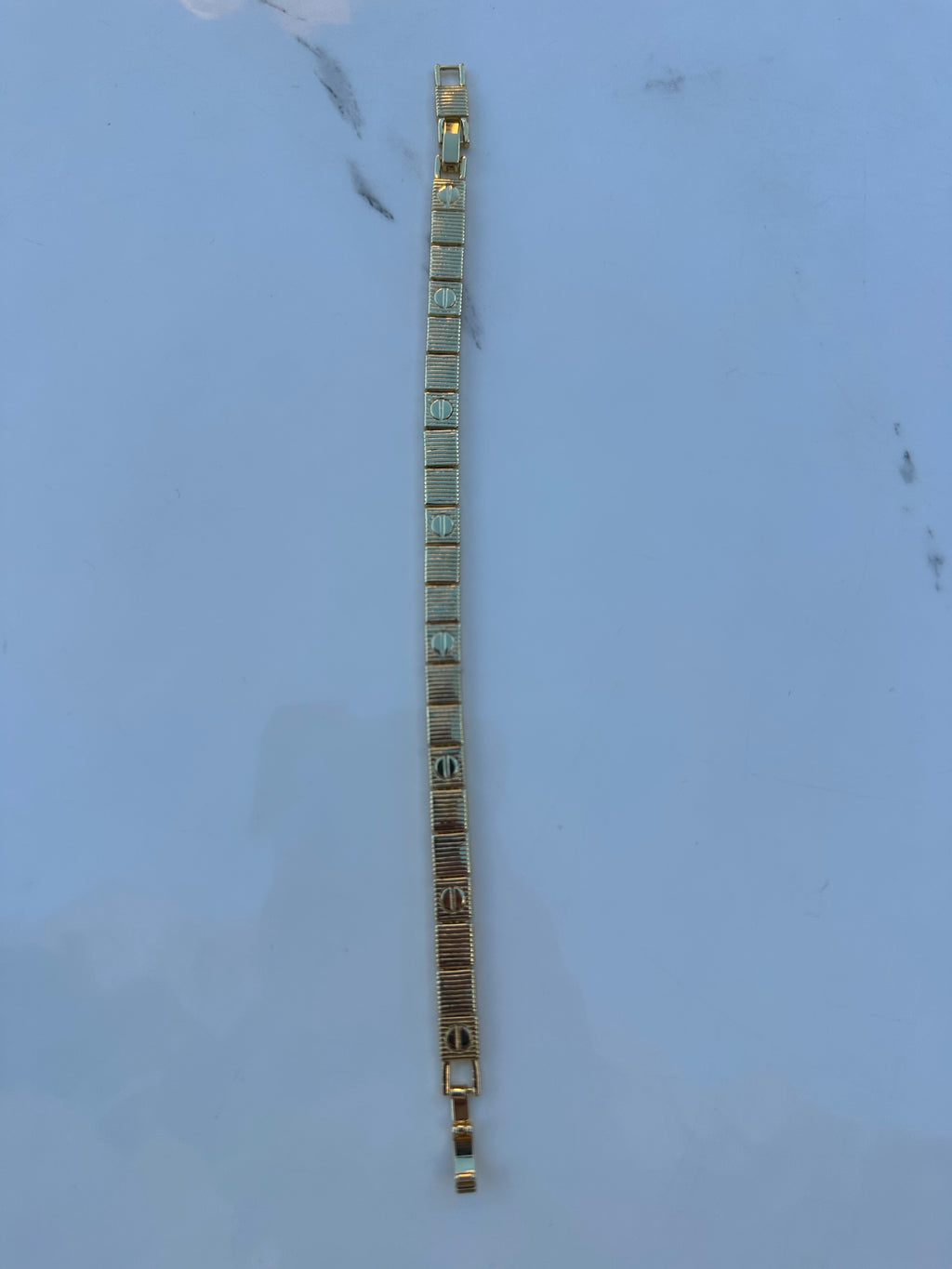 Pattern chain bracelet