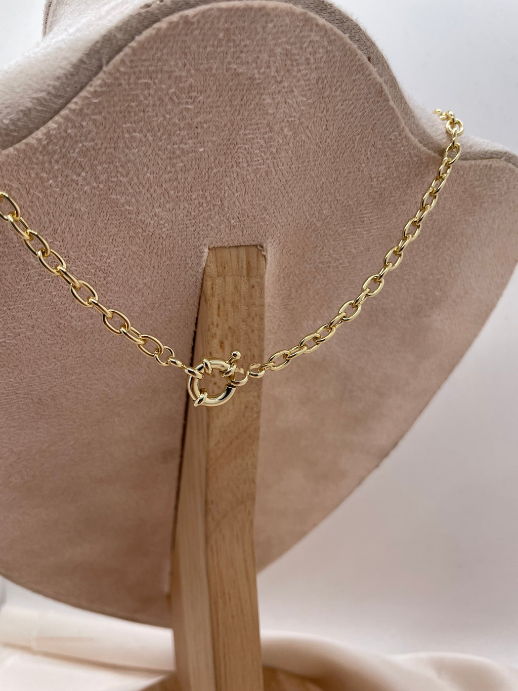 Capri Vancleef Necklace