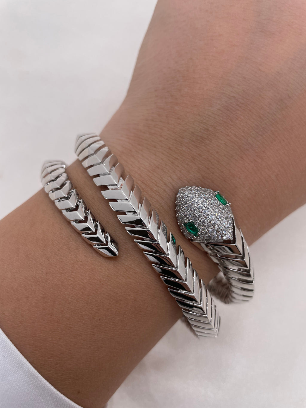 Silver Snake Bangle 001