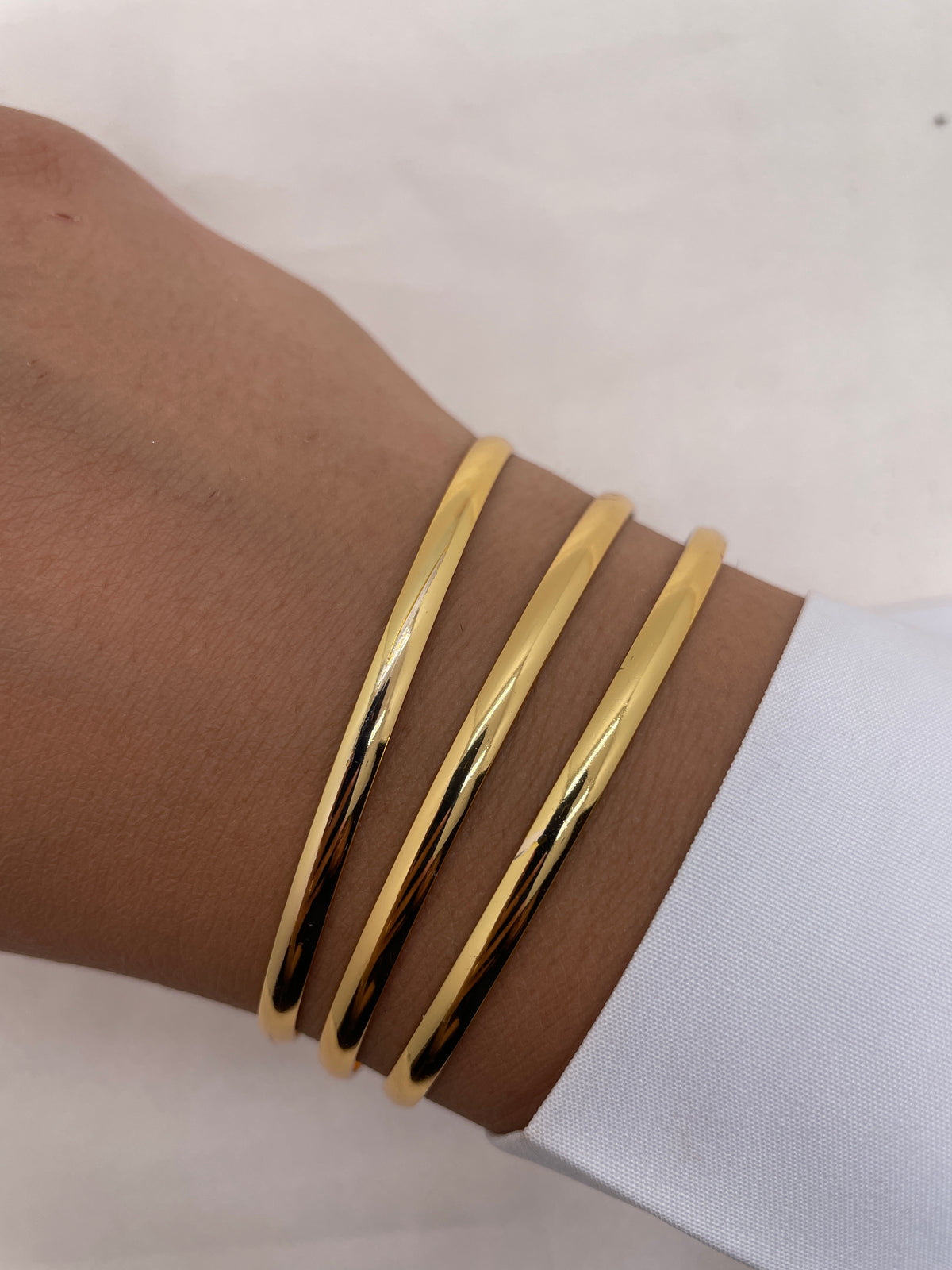 Round Bangles