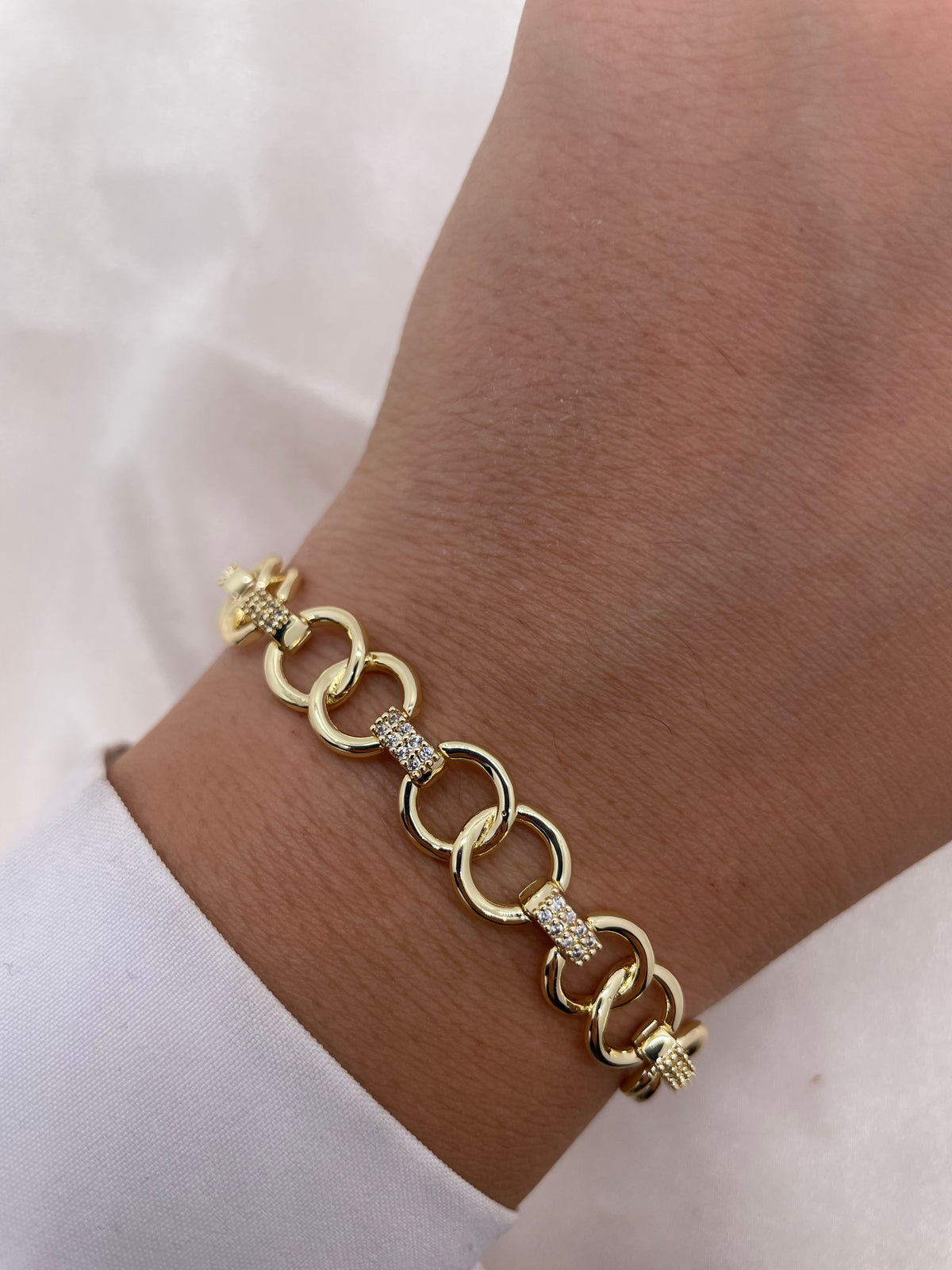 Rounded Bracelet