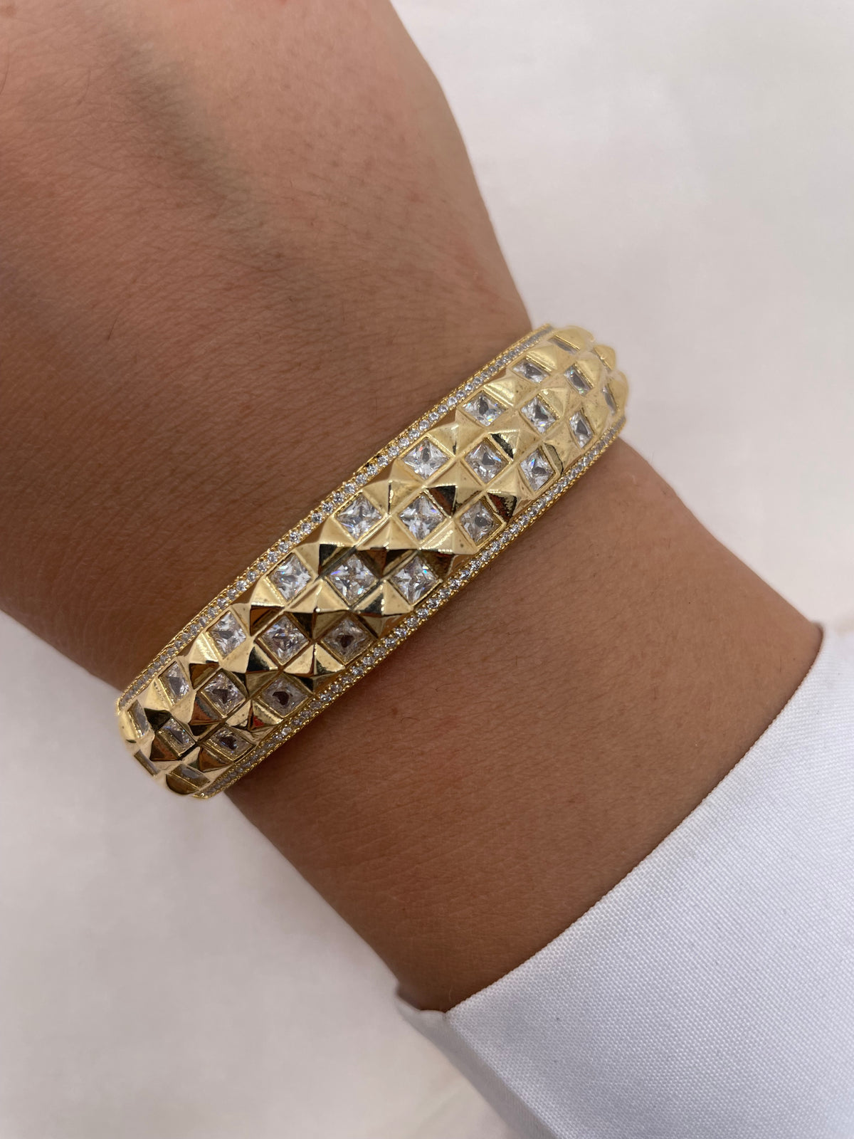 Elsi Bangle