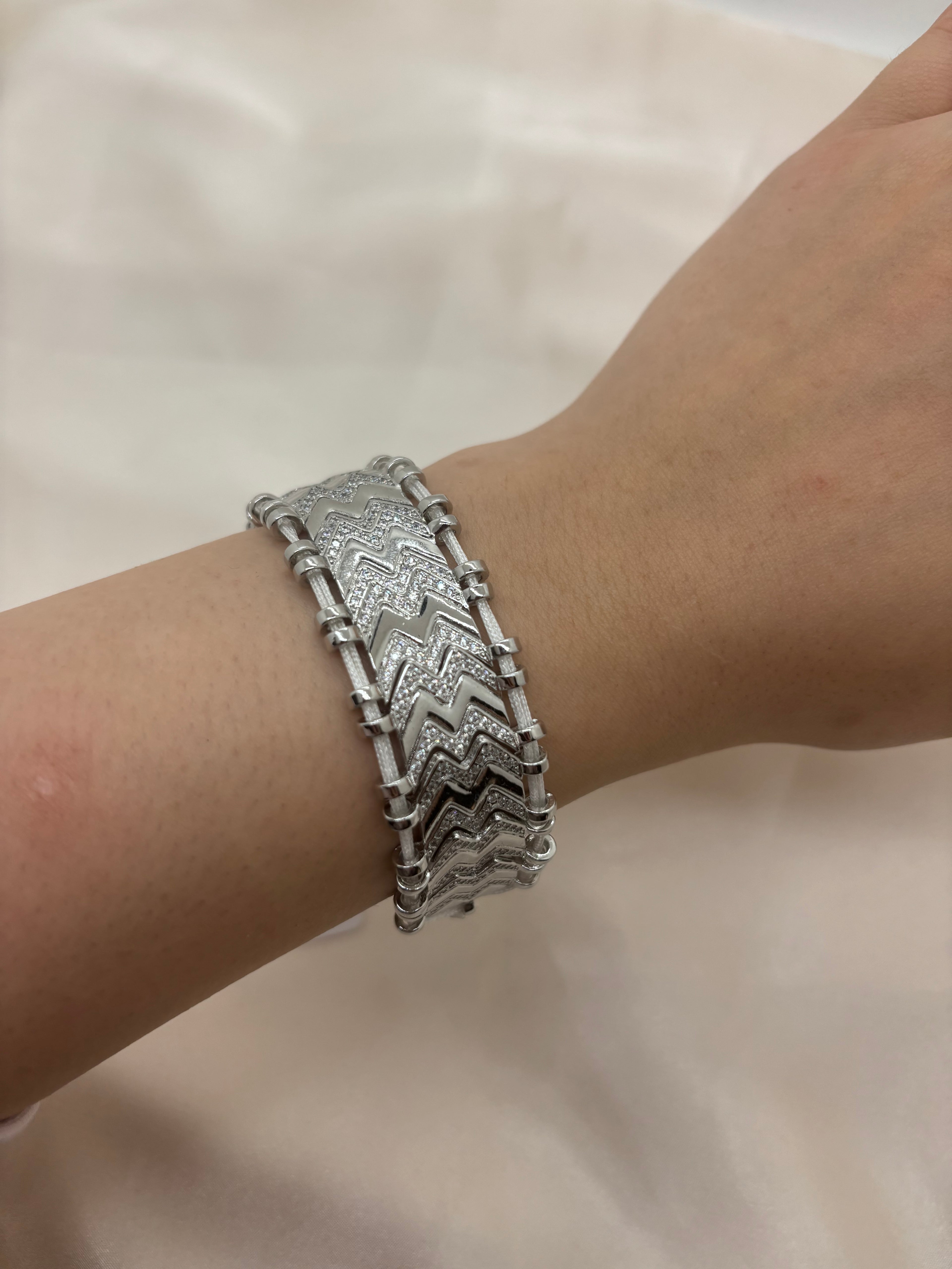 Mesh bracelet