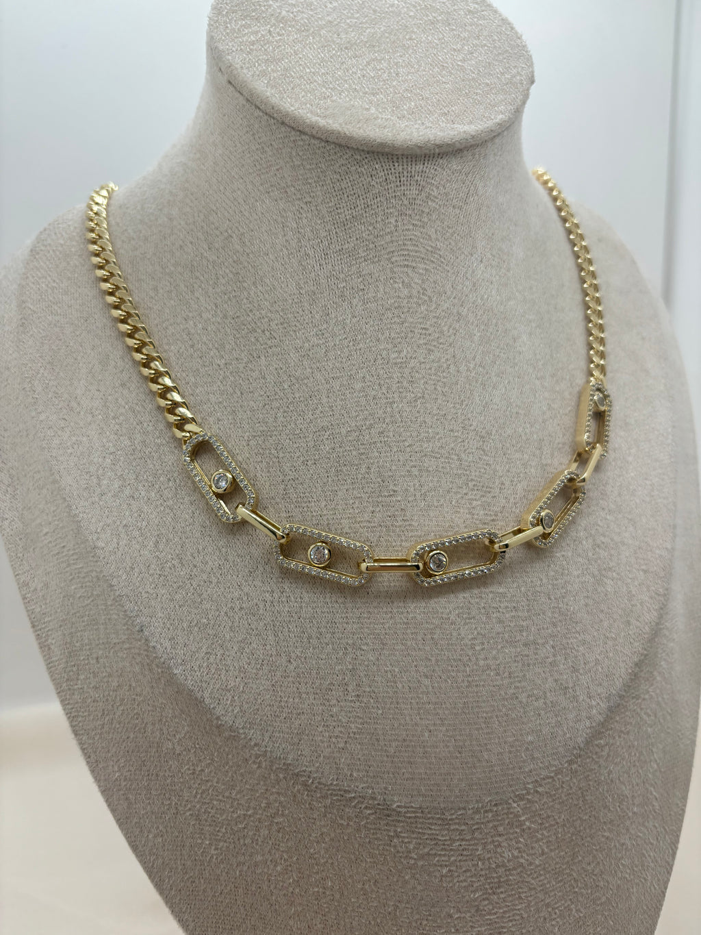 Necklace 19