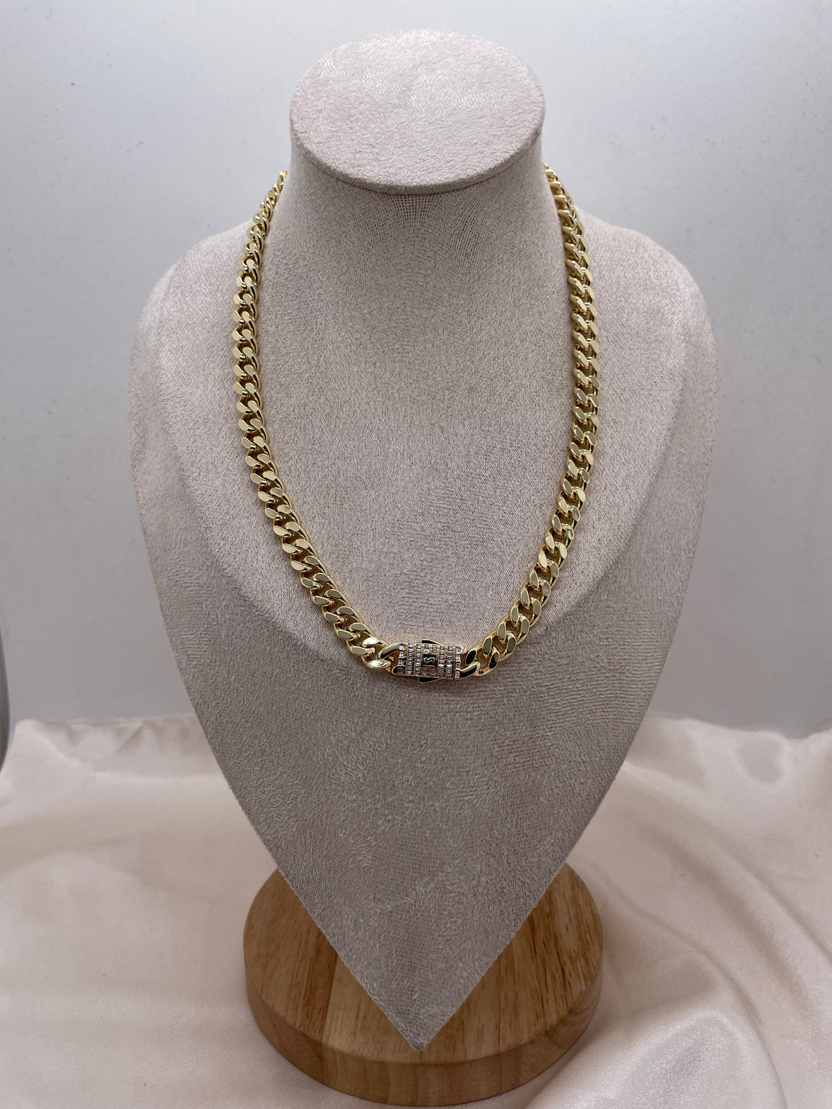 Monaco Necklace 12