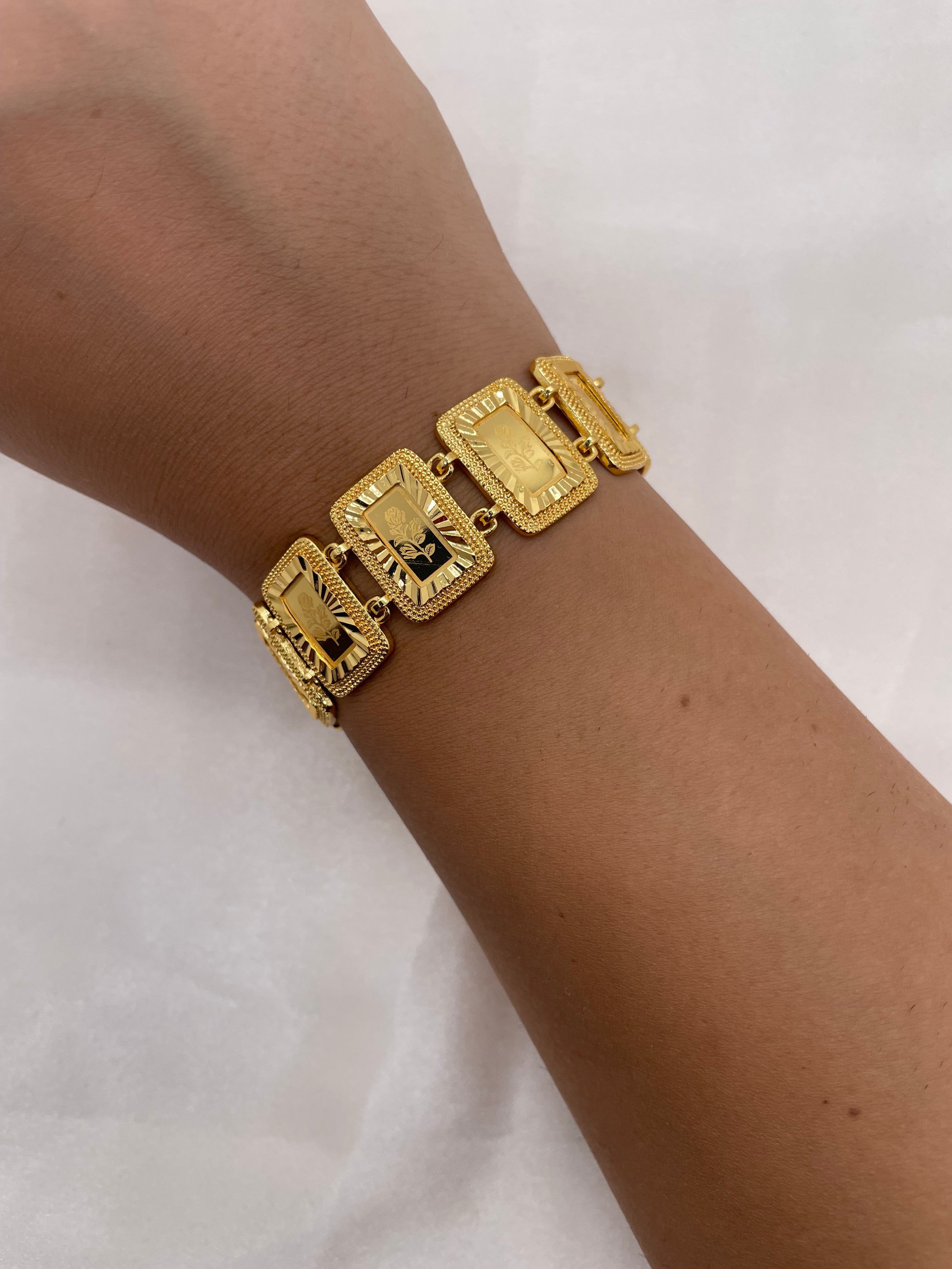 Golden Bloom Bracelet