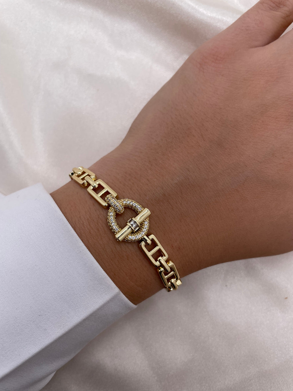 U N I Q U E Bracelet