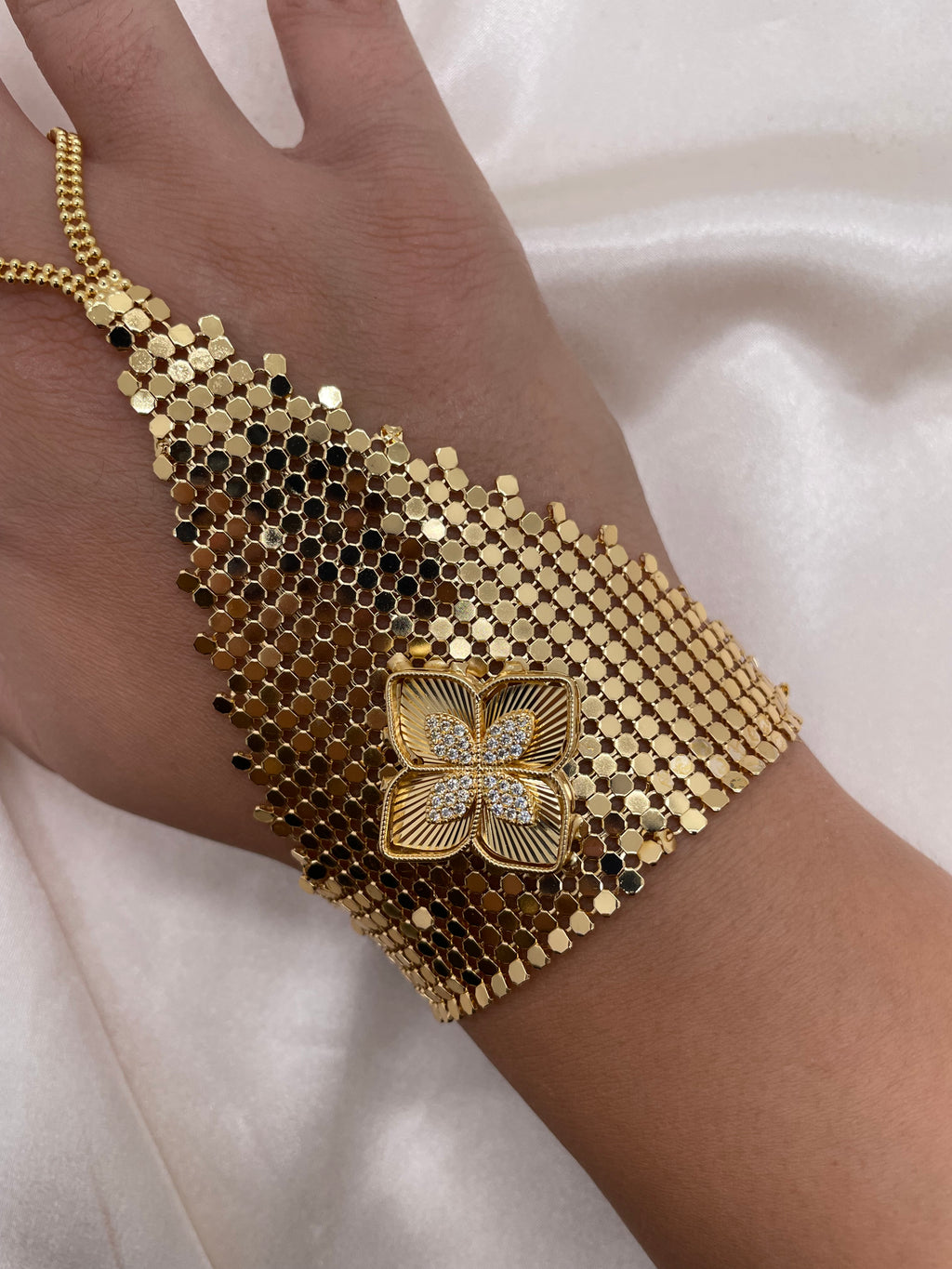 Hand Chain