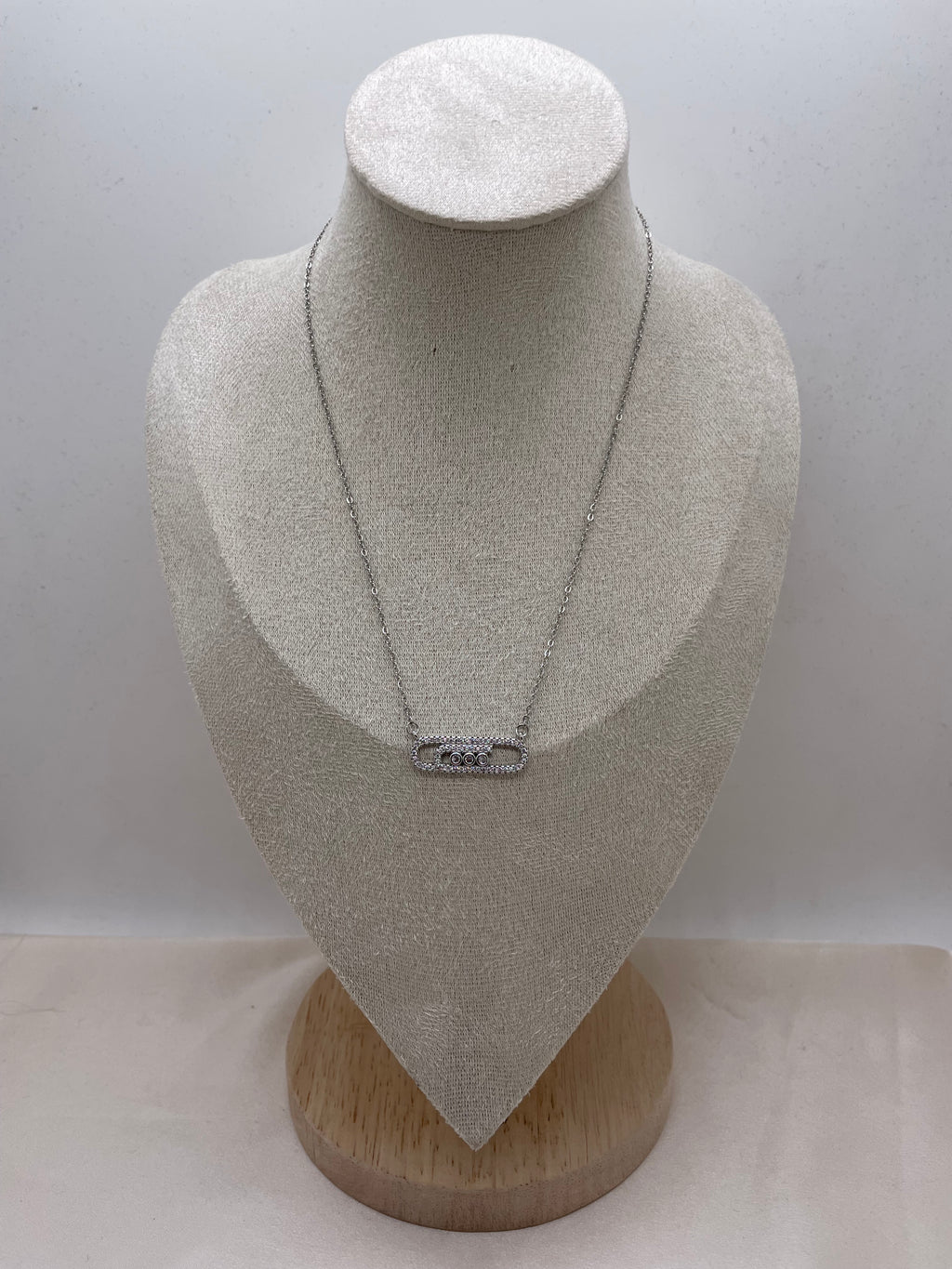 Simple Messika Necklace
