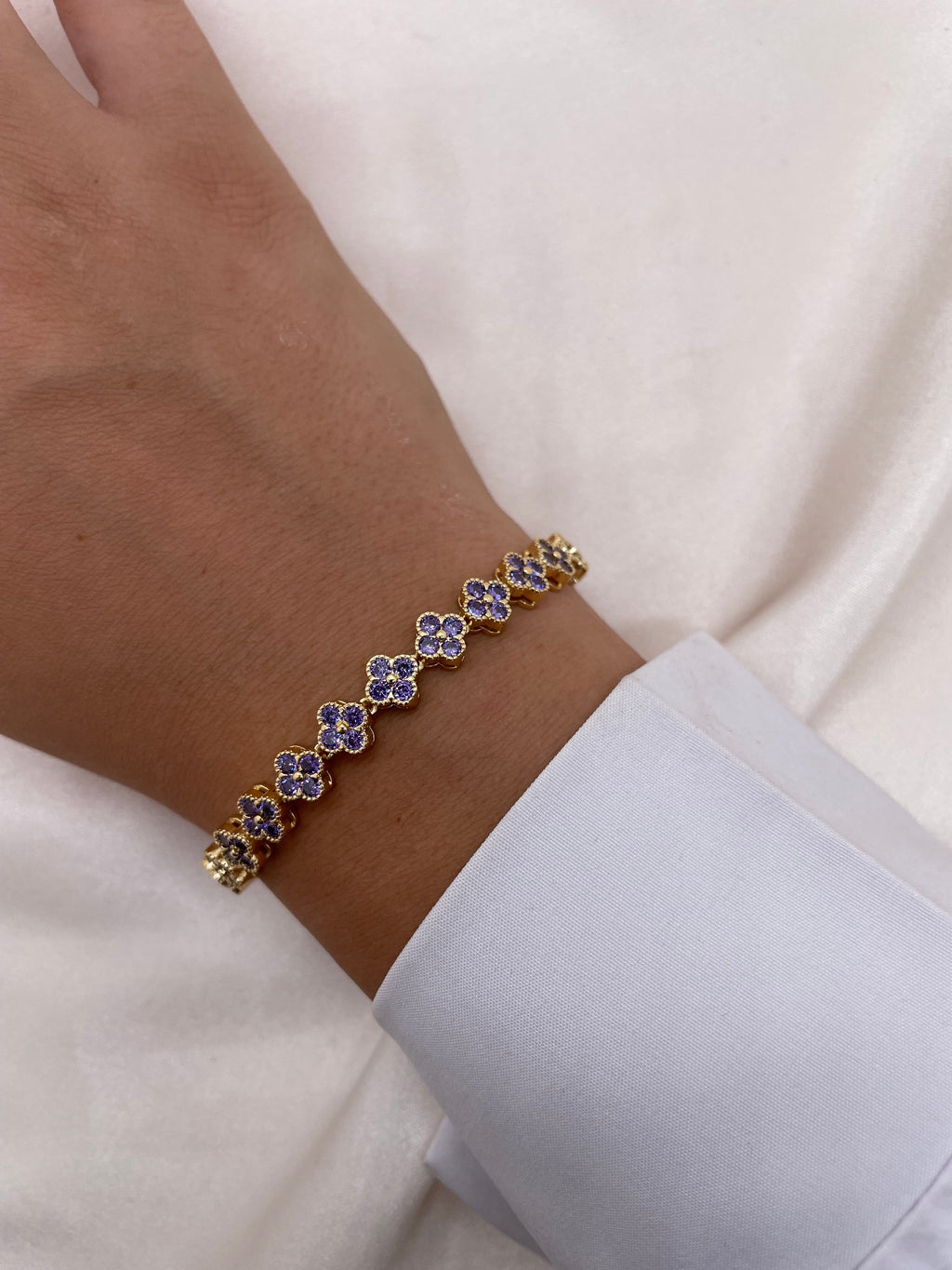 Petite Vancleef Bracelet 006