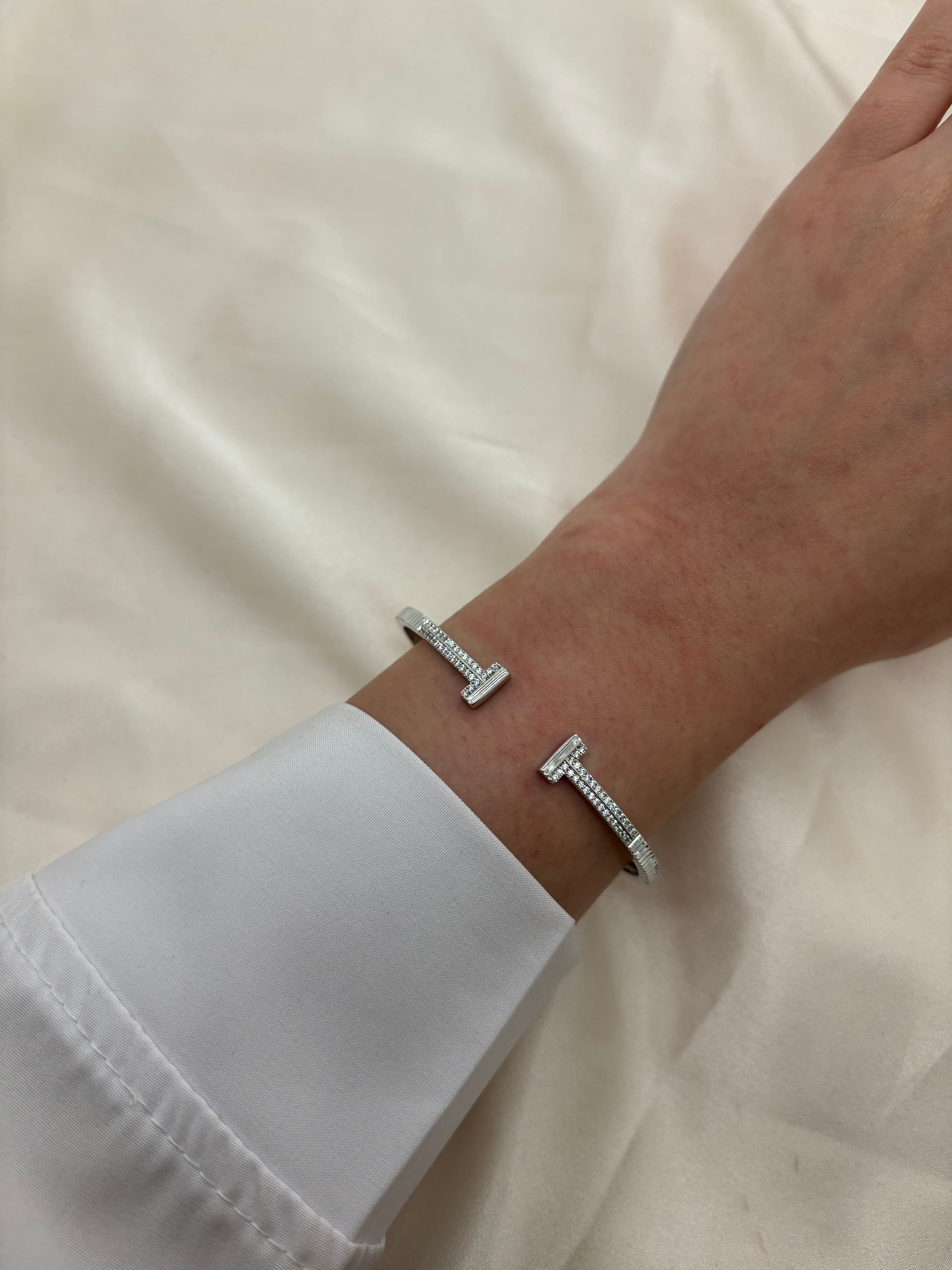 Tiffany zircon bangle