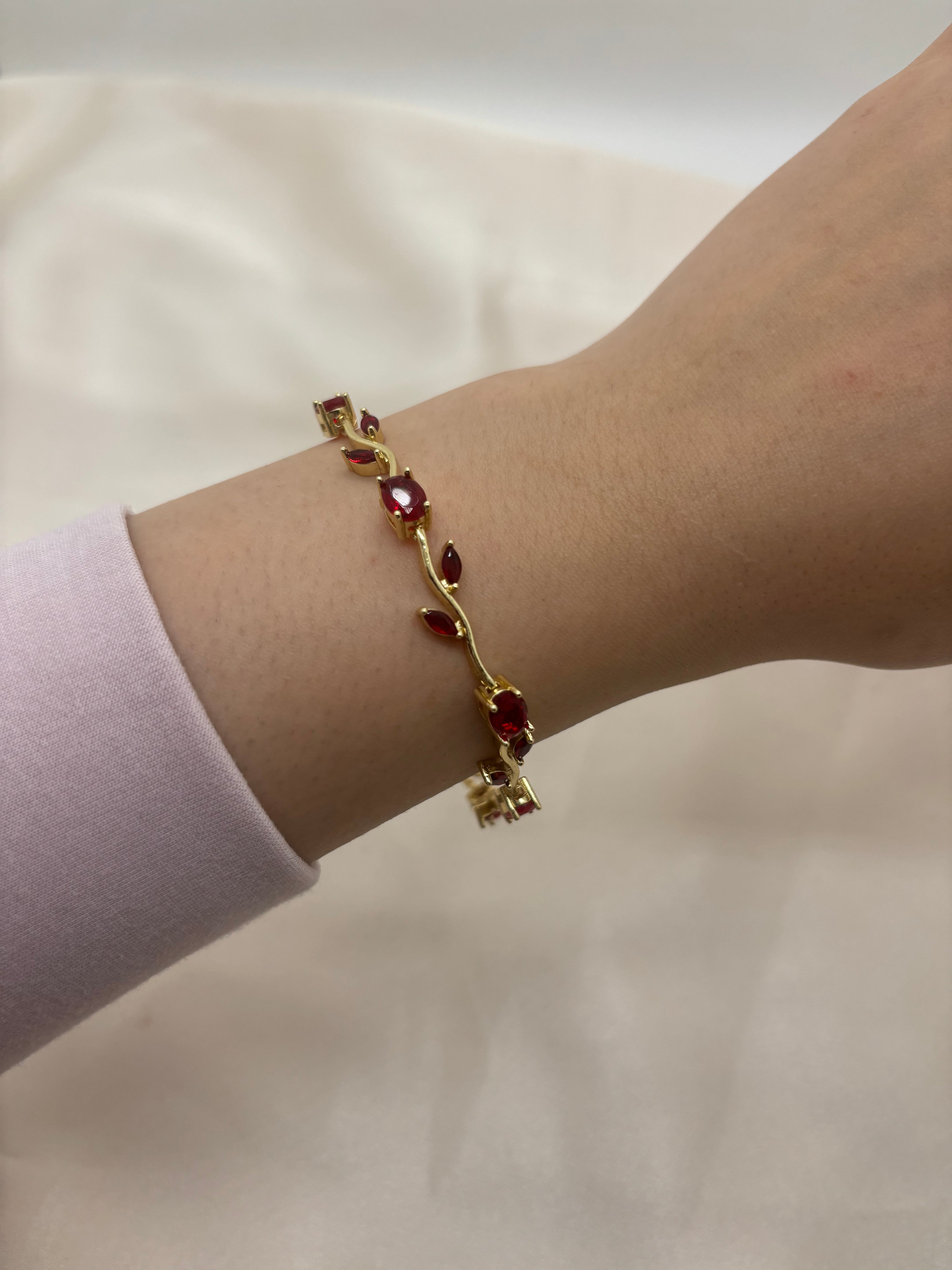 Tulip bracelet