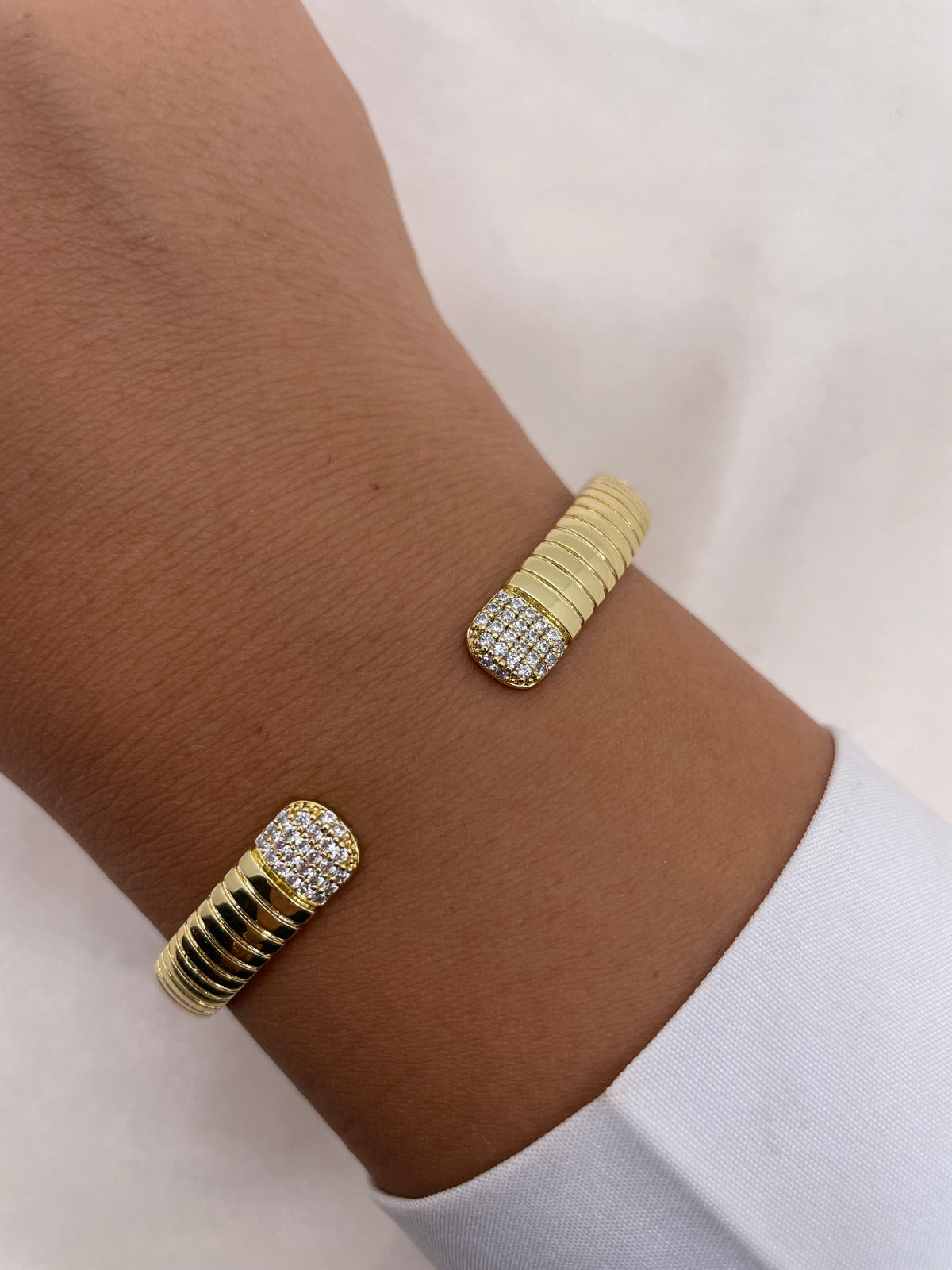 Flora Bangle