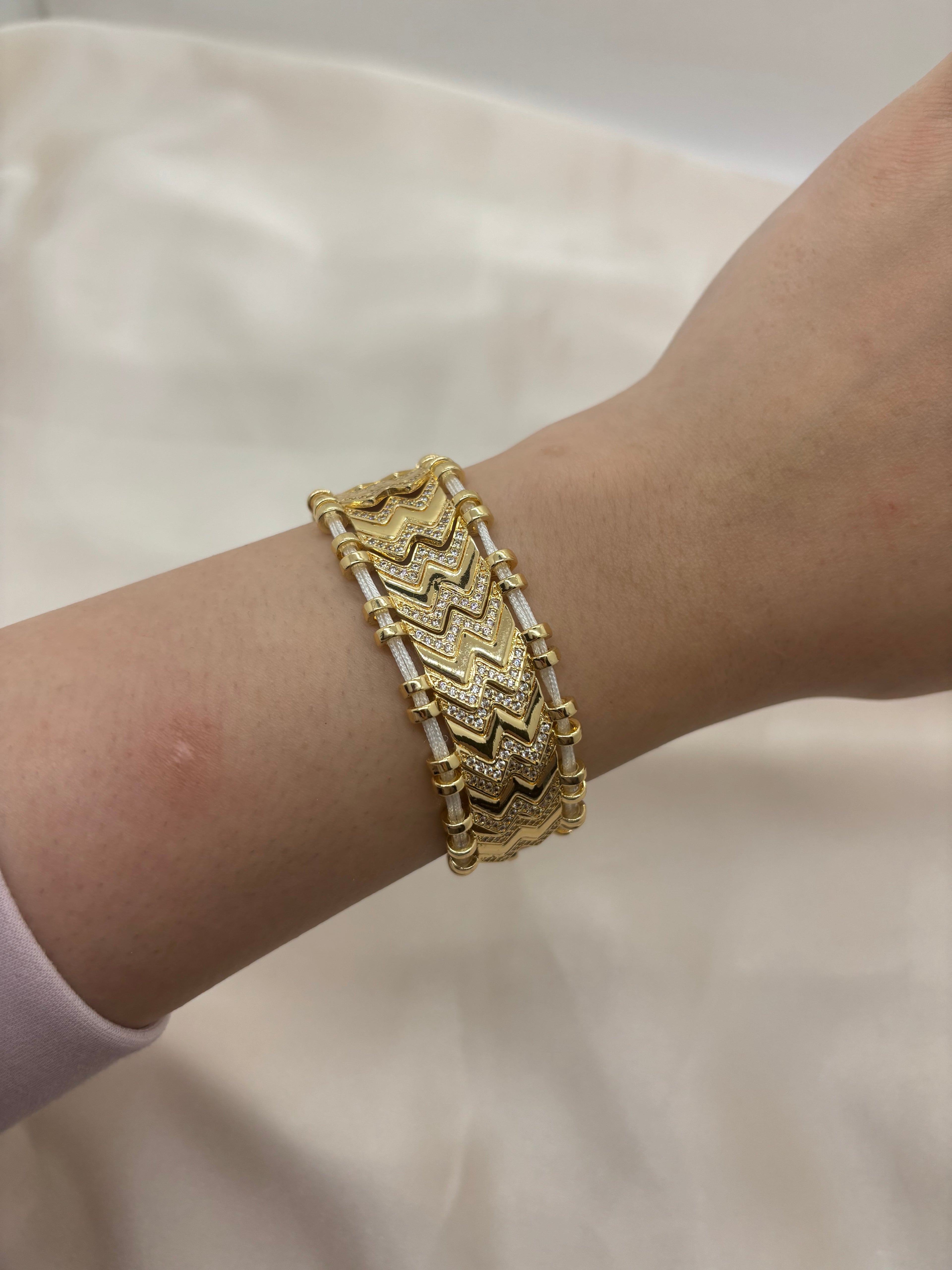 Mesh bracelet