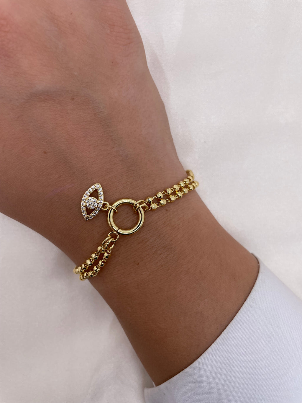Eye Pendant Bracelet