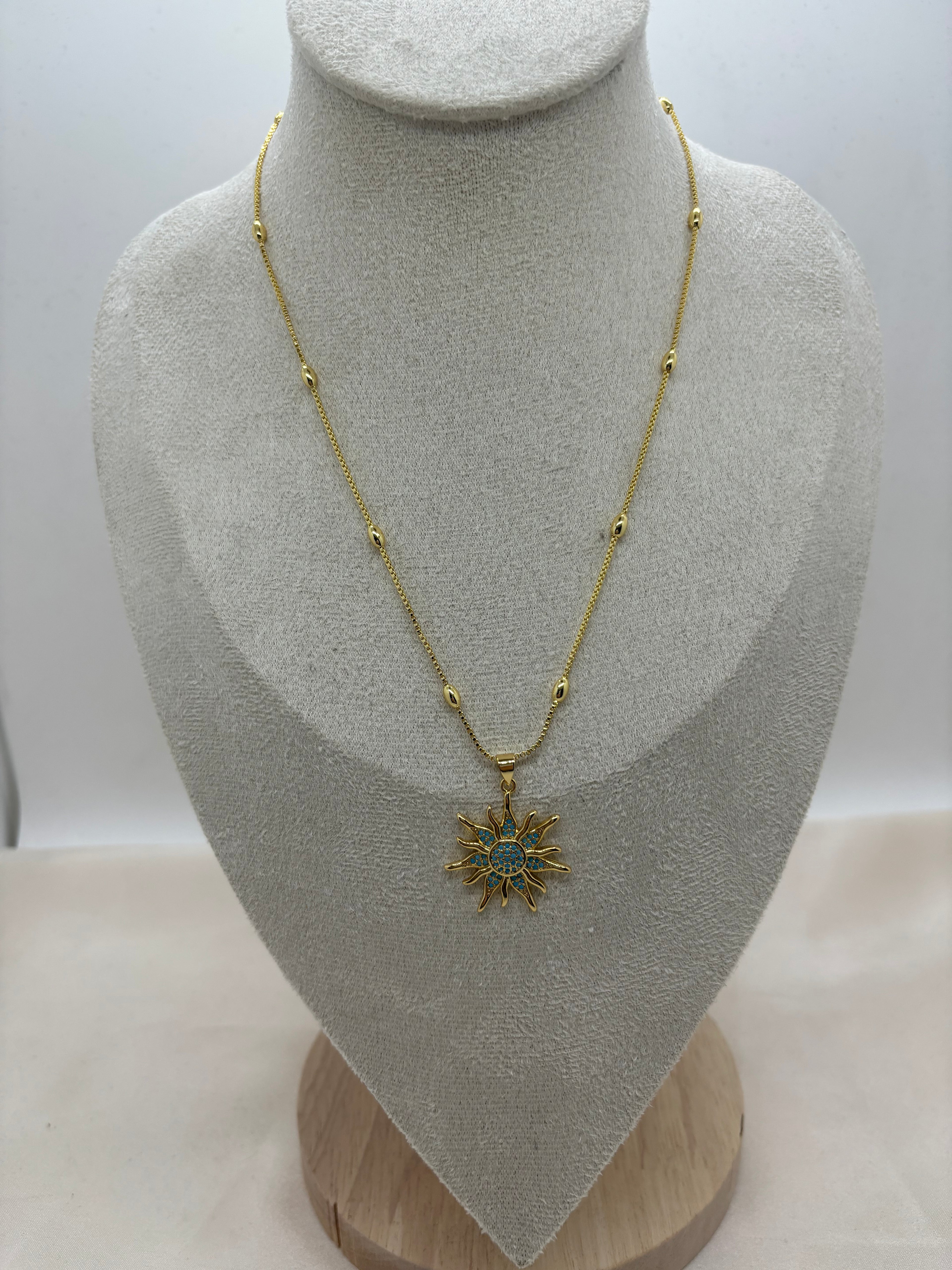 Stella Necklace