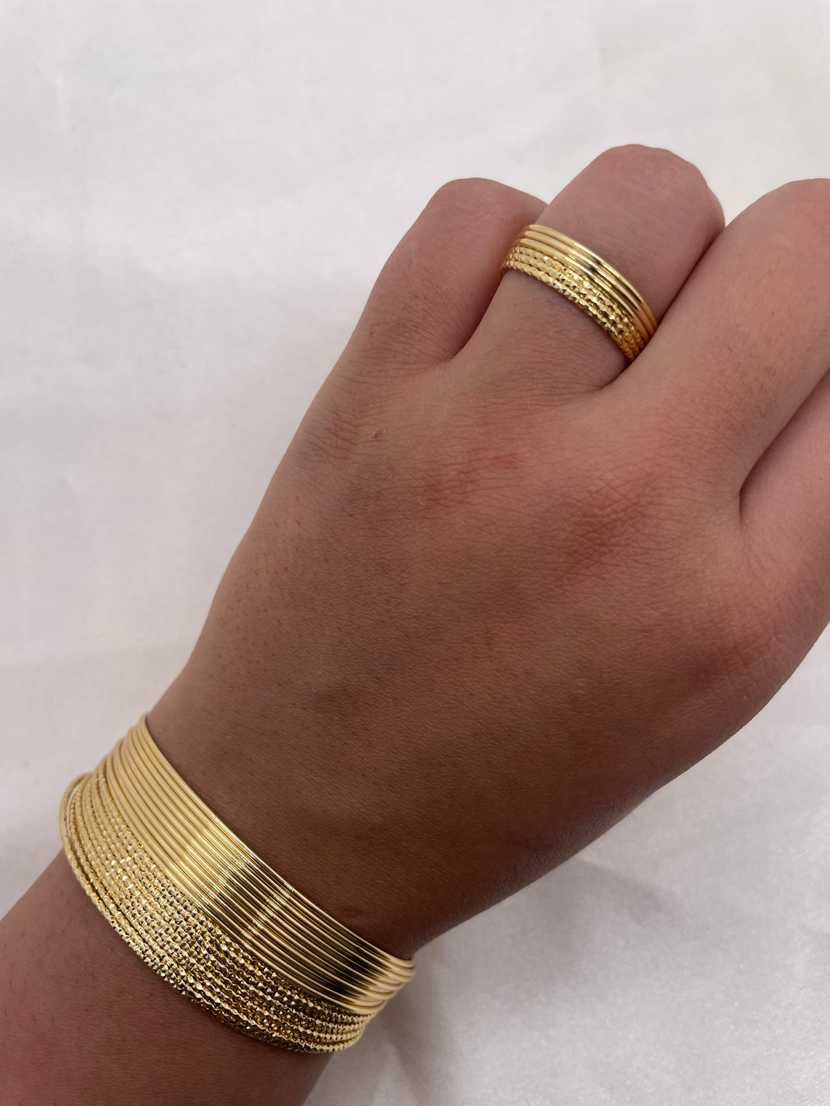 Bangle gold core