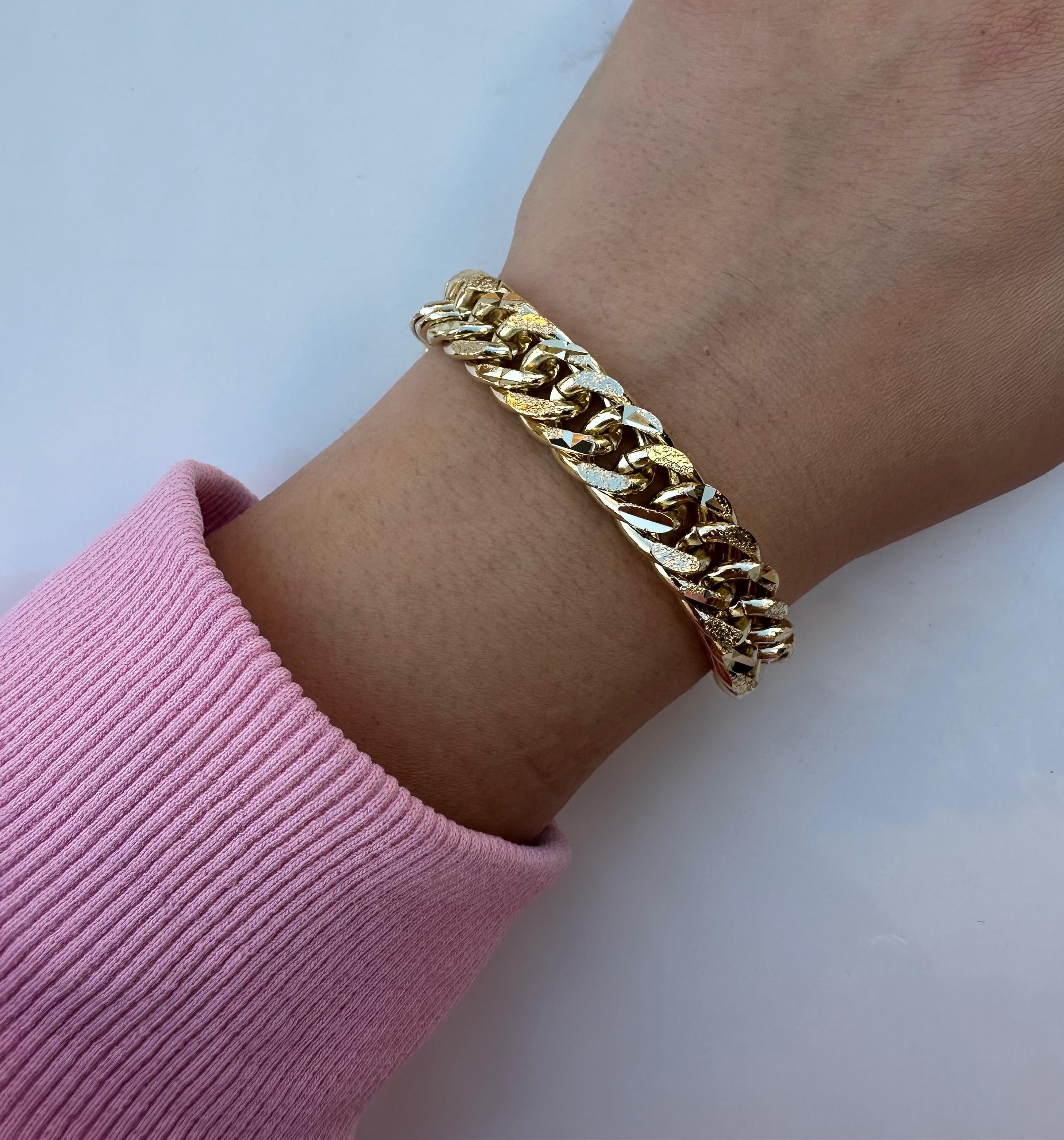 Chunky stamped chain bracelet