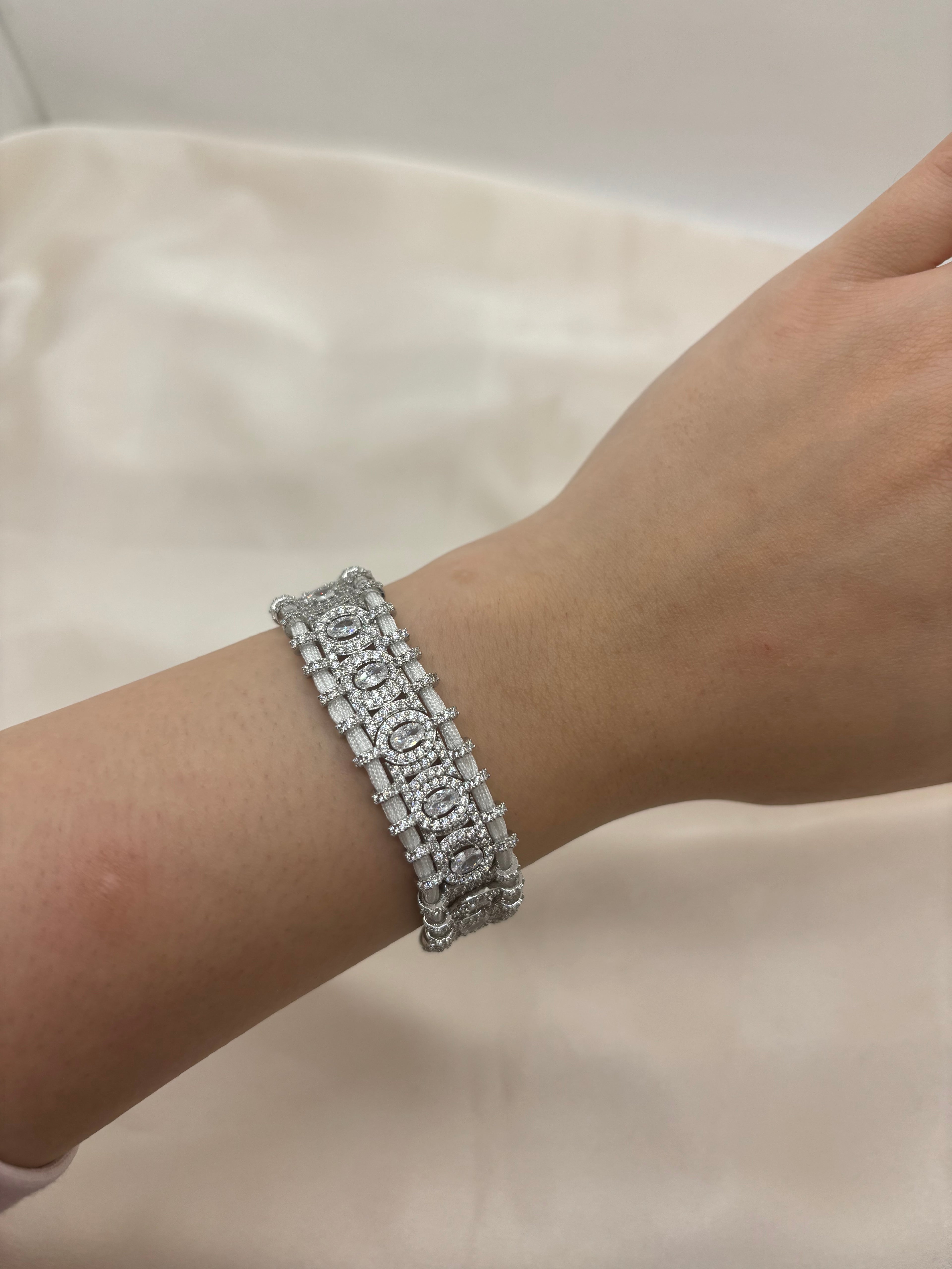 Mesh bracelet